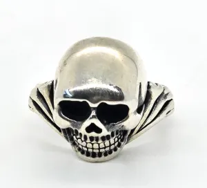 Skull and Bones Men's vintage retro 90's sterling silver ring size 8