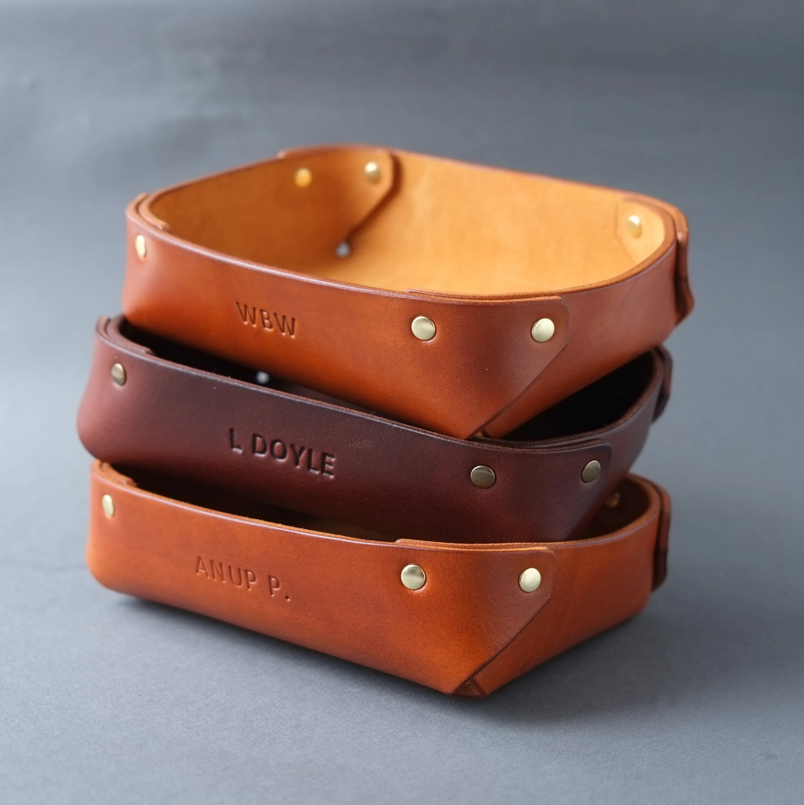 SMALL LEATHER VALET TRAY / BROWN