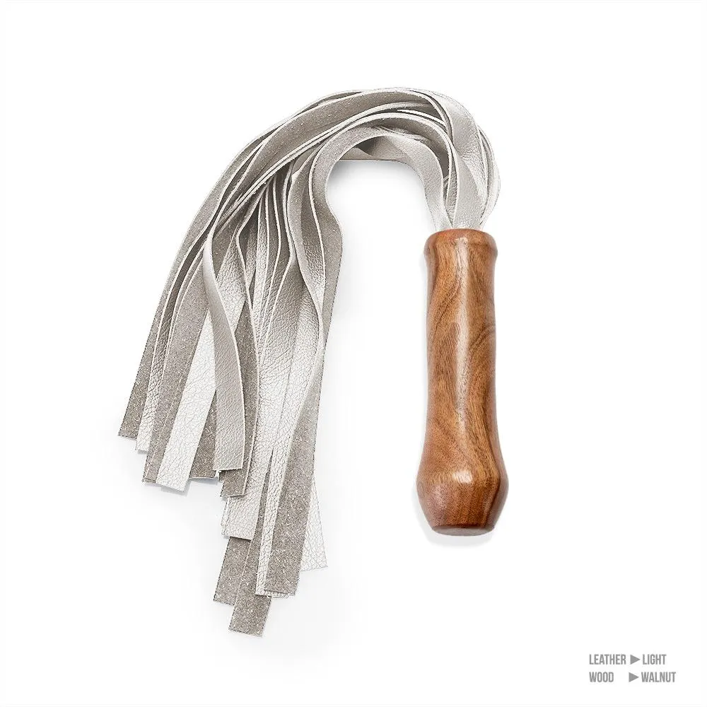 Square End Leather Flogger [20 Falls]