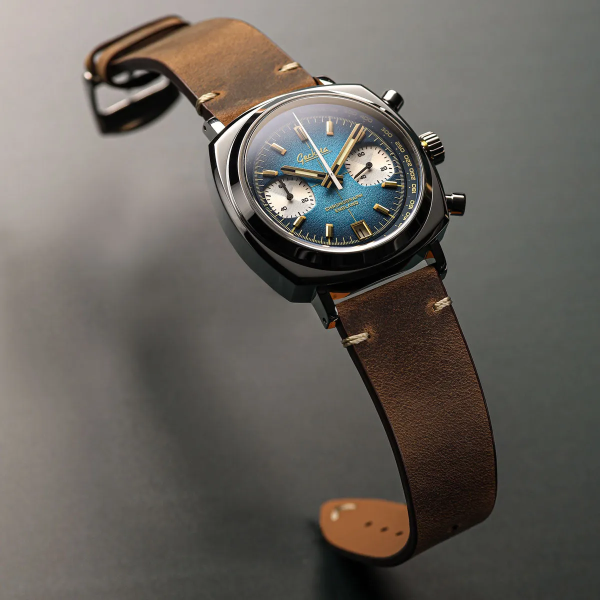 Stanway Vintage V-Stitch Crazy Horse Leather Watch Strap - Golden Brown