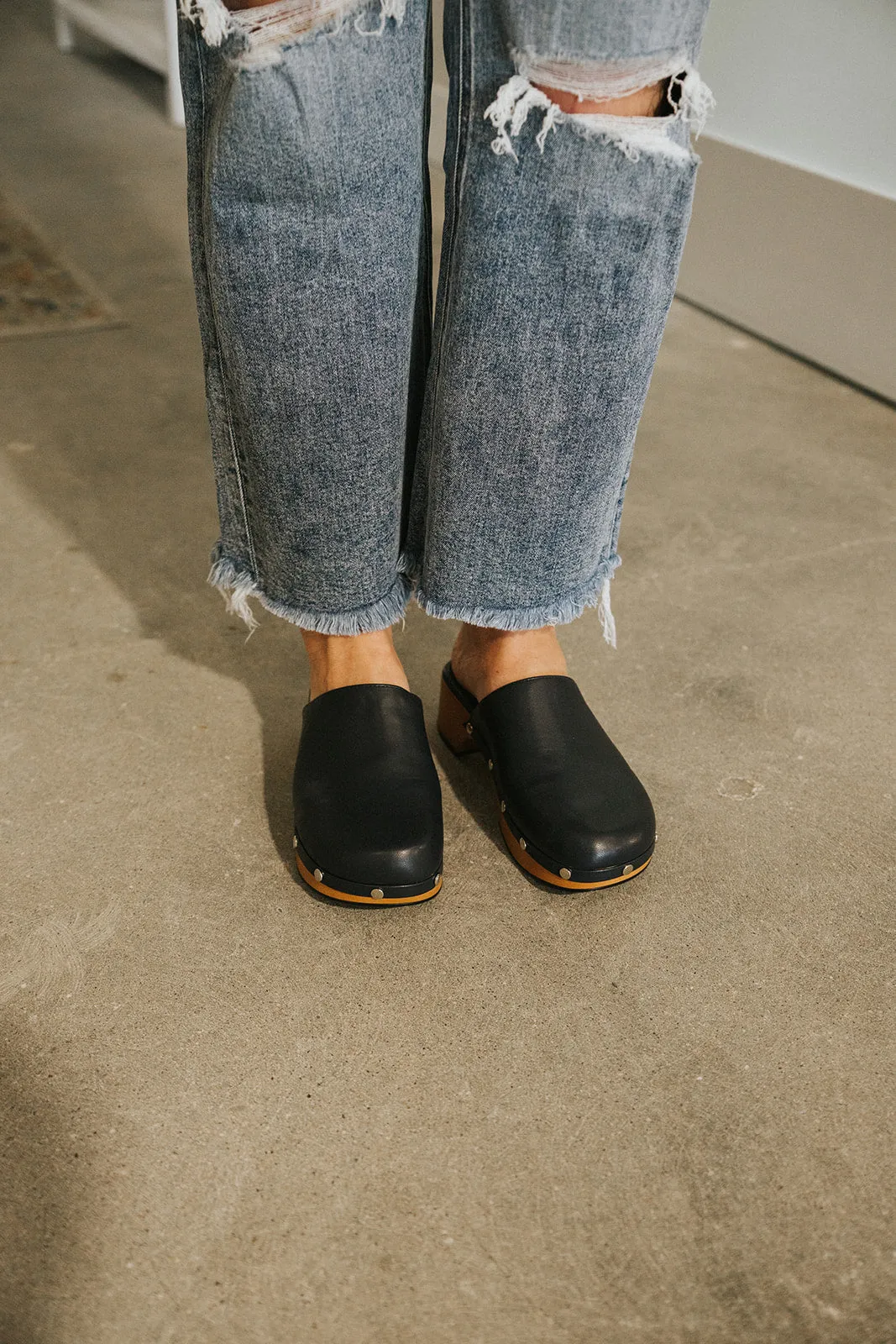 Studded Clog with Natural Heel-Navy