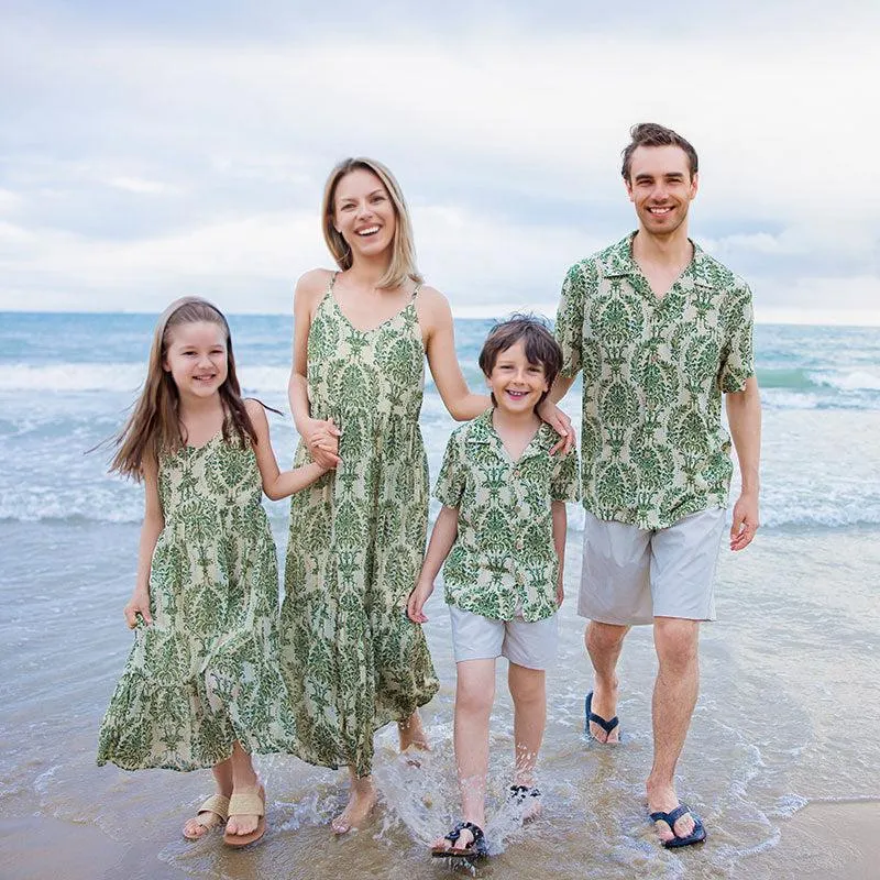 Stylish and Comfortable Family Matching Outfits