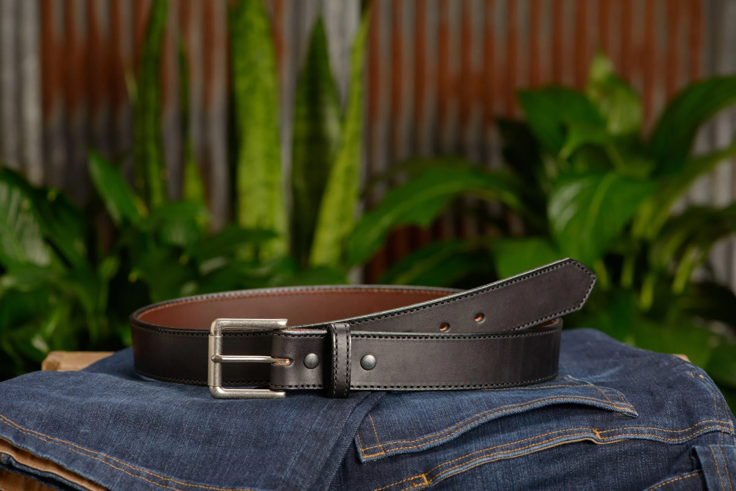 The Rockefeller: Black Stitched Oil Tanned 1.50"