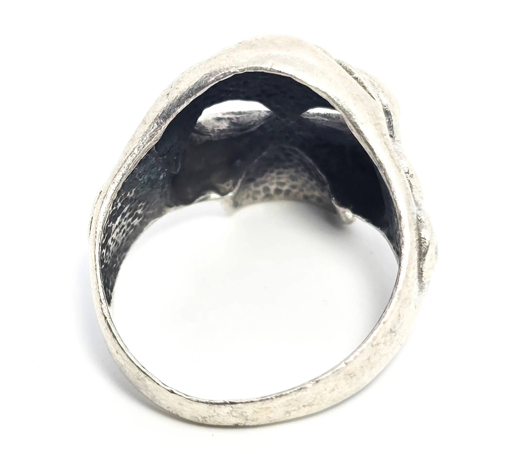 Tribal skull retro biker thick sterling silver skull with open eyes men's ring size 9.5