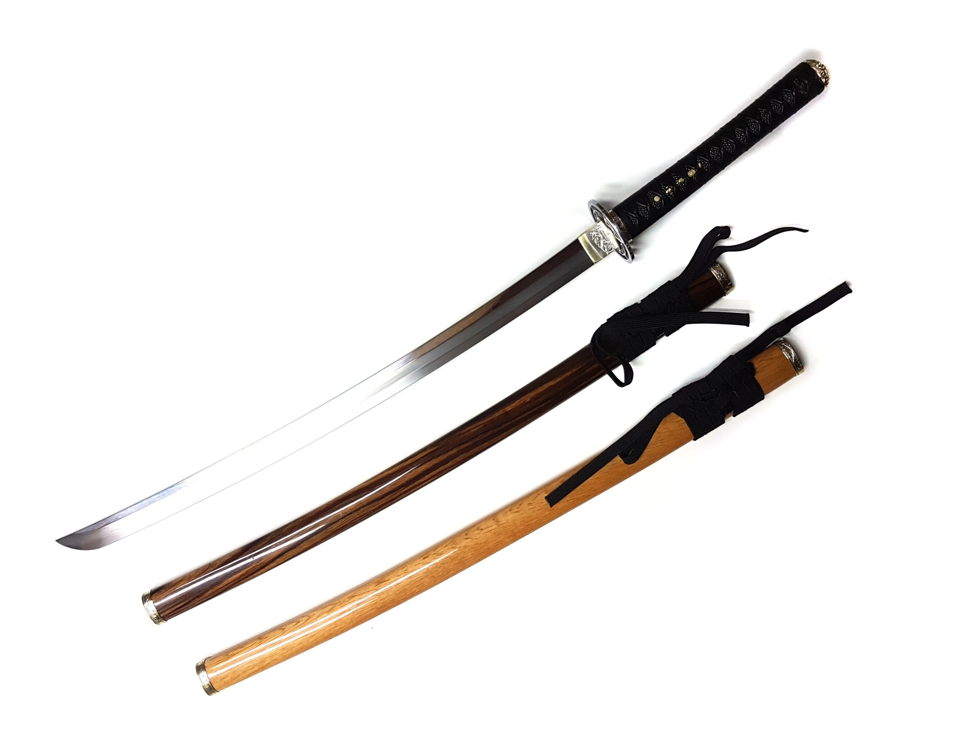 Vine themed jingum with two scabbards