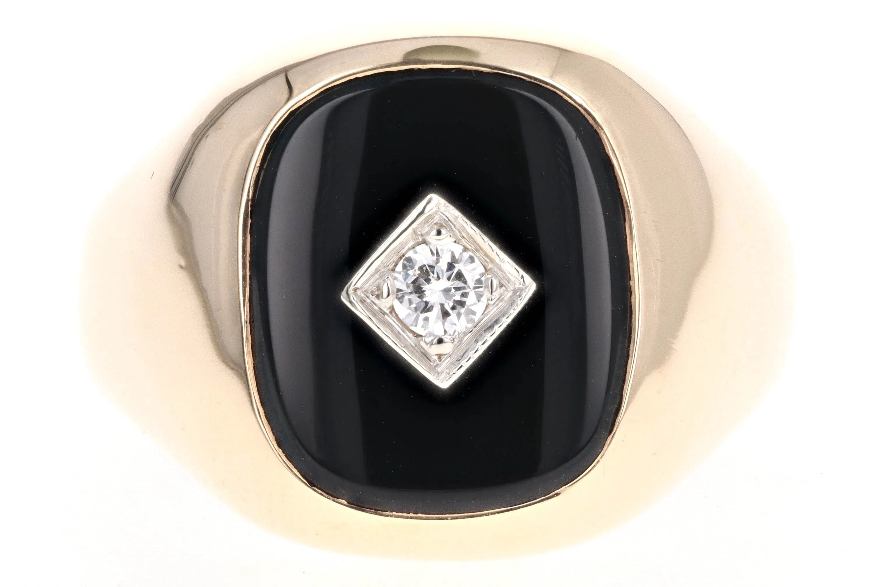 Vintage 14K Yellow Gold Black Onyx & Round Diamond Mens Ring