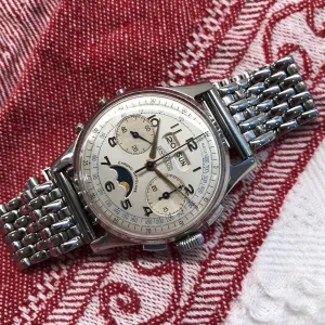 Vintage Angelus Chrono-Datoluxe Moonphase Day Date Chronograph Wristwatch