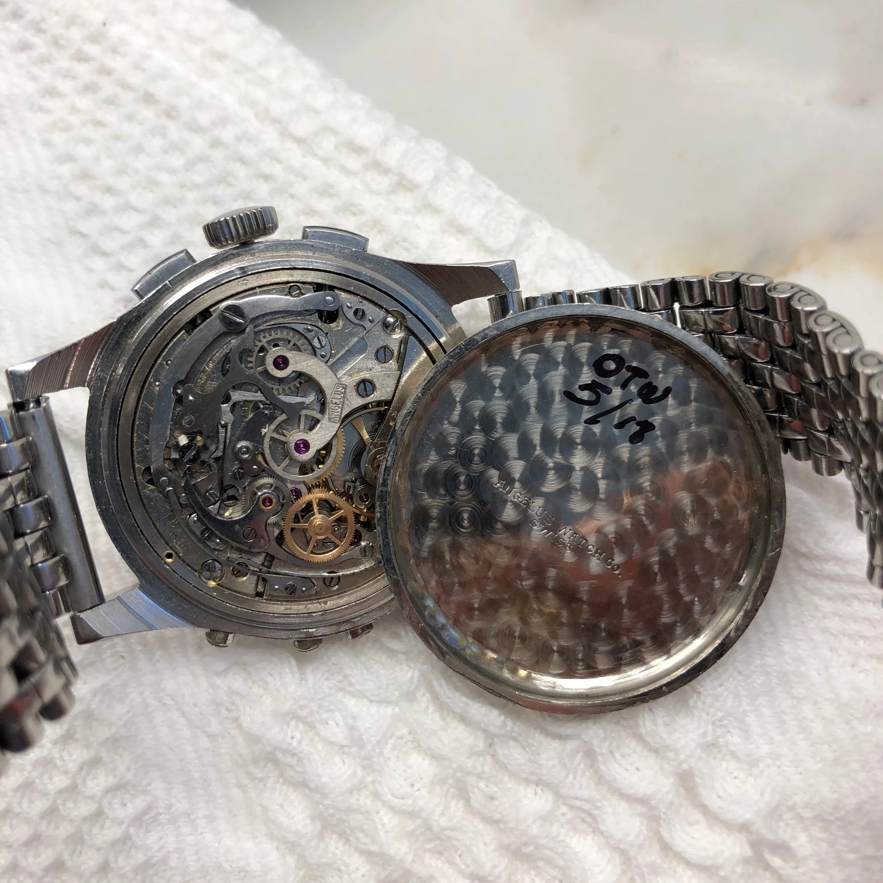 Vintage Angelus Chrono-Datoluxe Moonphase Day Date Chronograph Wristwatch
