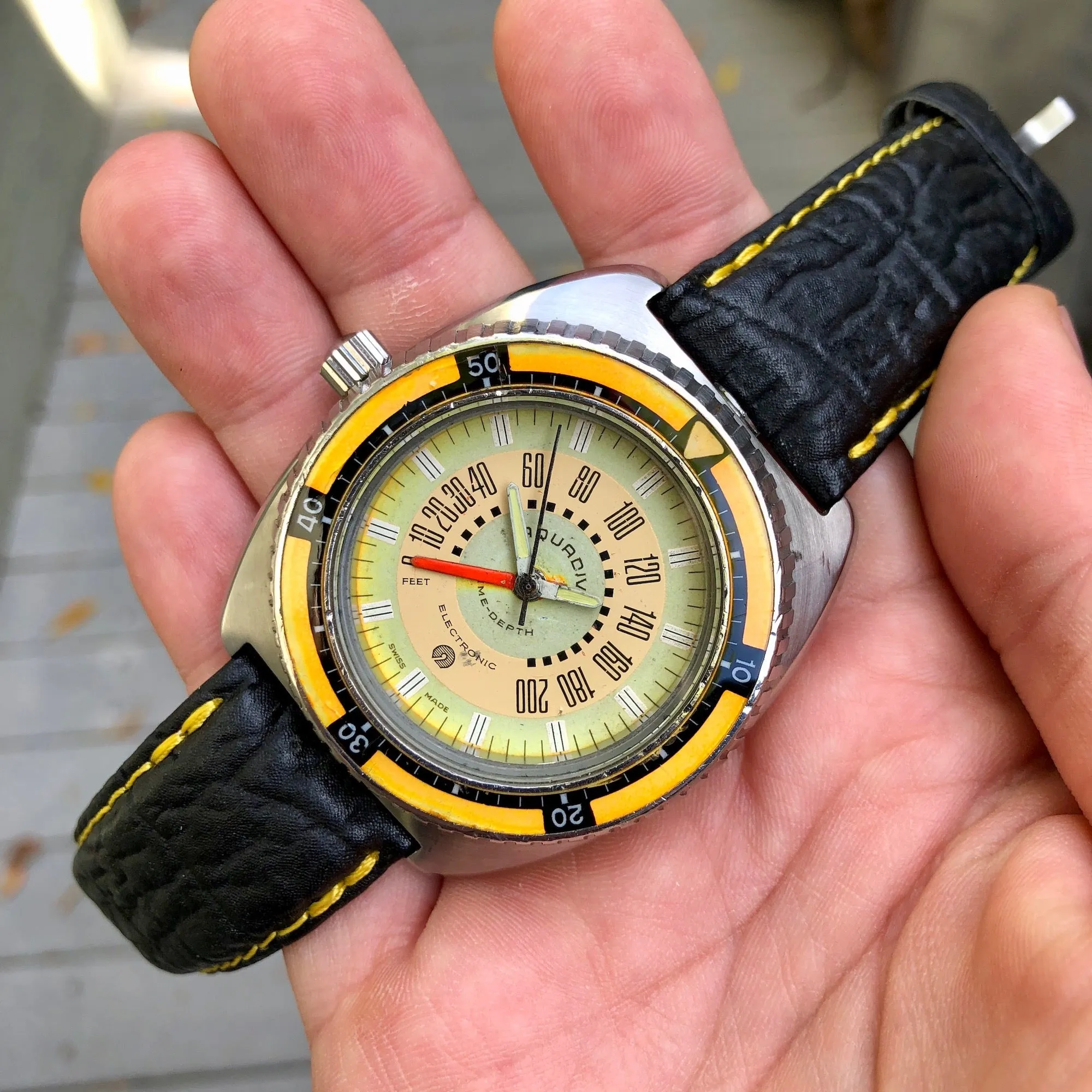 Vintage Aquadive Combination Electronic Depth Gauge Stainless Steel Wristwatch