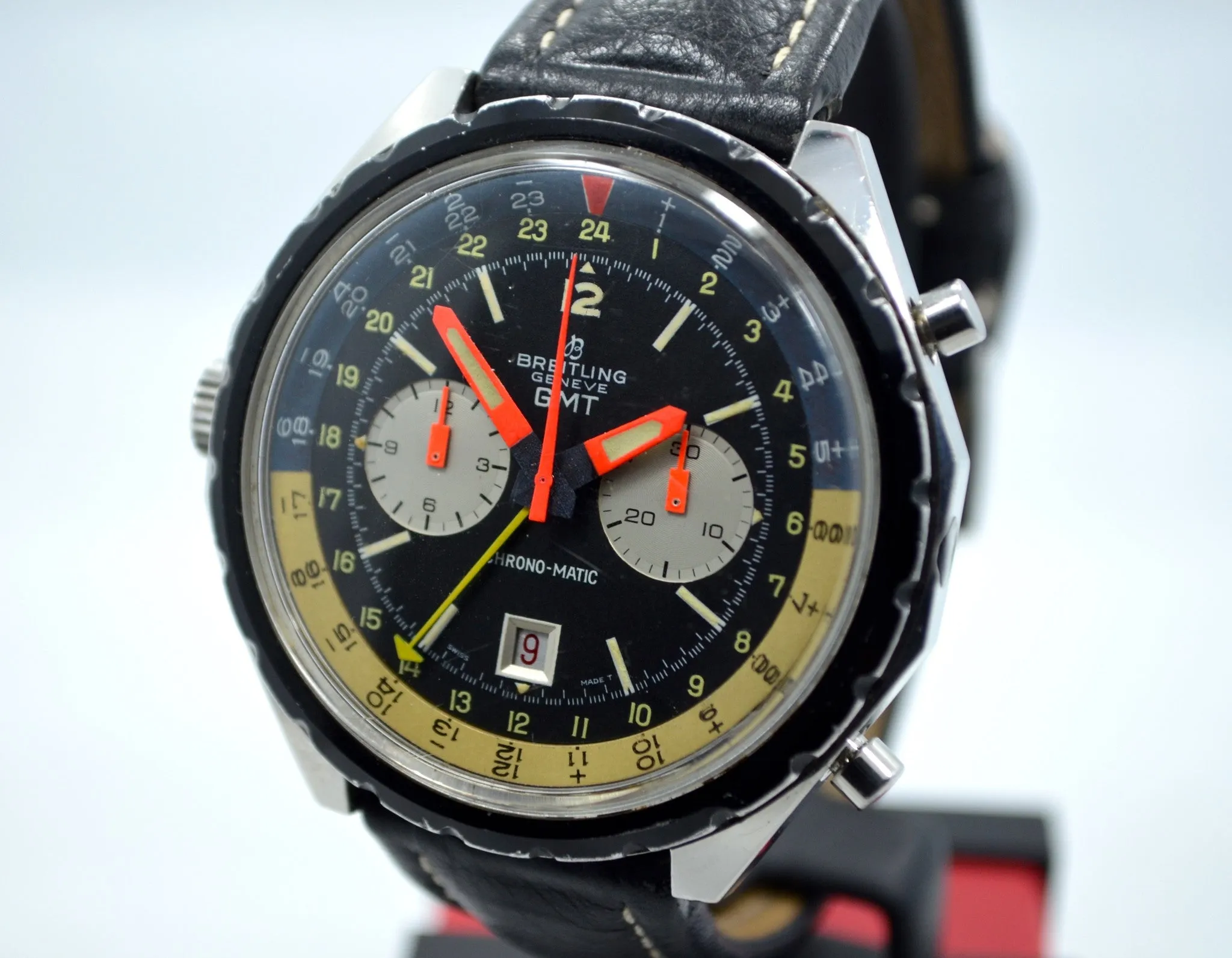 Vintage Breitling GMT 2115 Chrono-matic Cal. 11 Steel Leather Wristwatch 1967