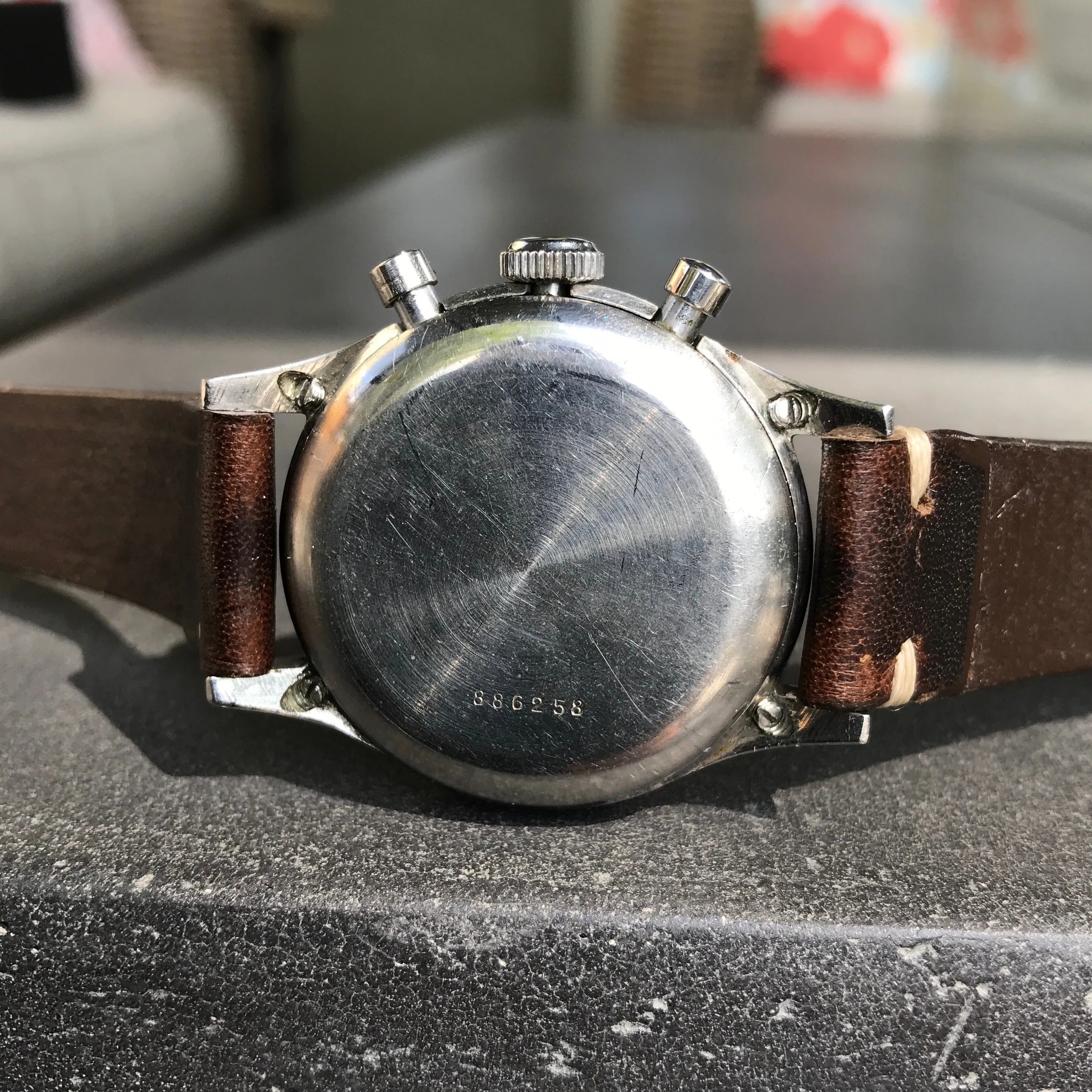 Vintage Croton Clamshell Steel Chronograph Caramel Patina Manual Wristwatch
