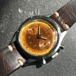 Vintage Croton Clamshell Steel Chronograph Caramel Patina Manual Wristwatch