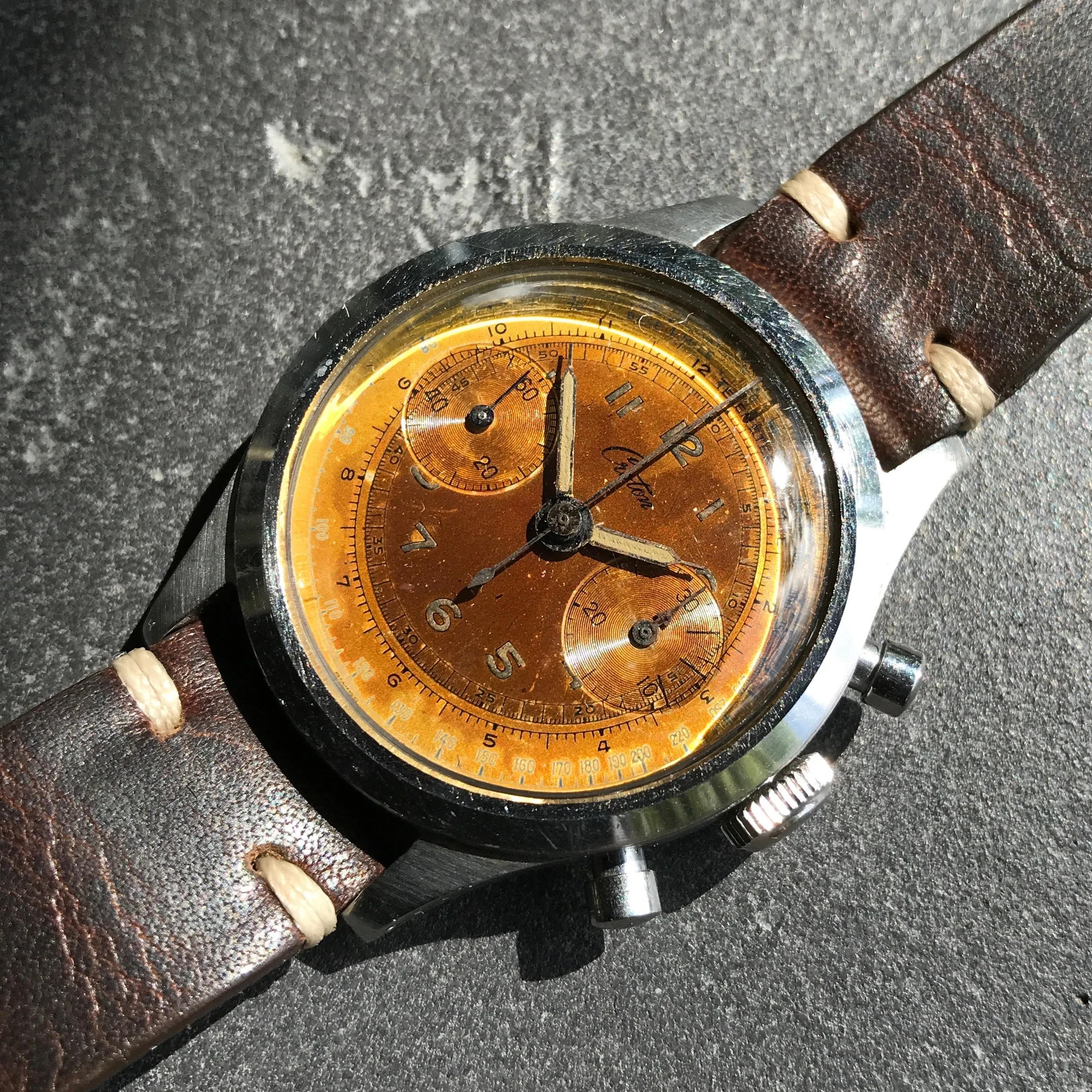 Vintage Croton Clamshell Steel Chronograph Caramel Patina Manual Wristwatch