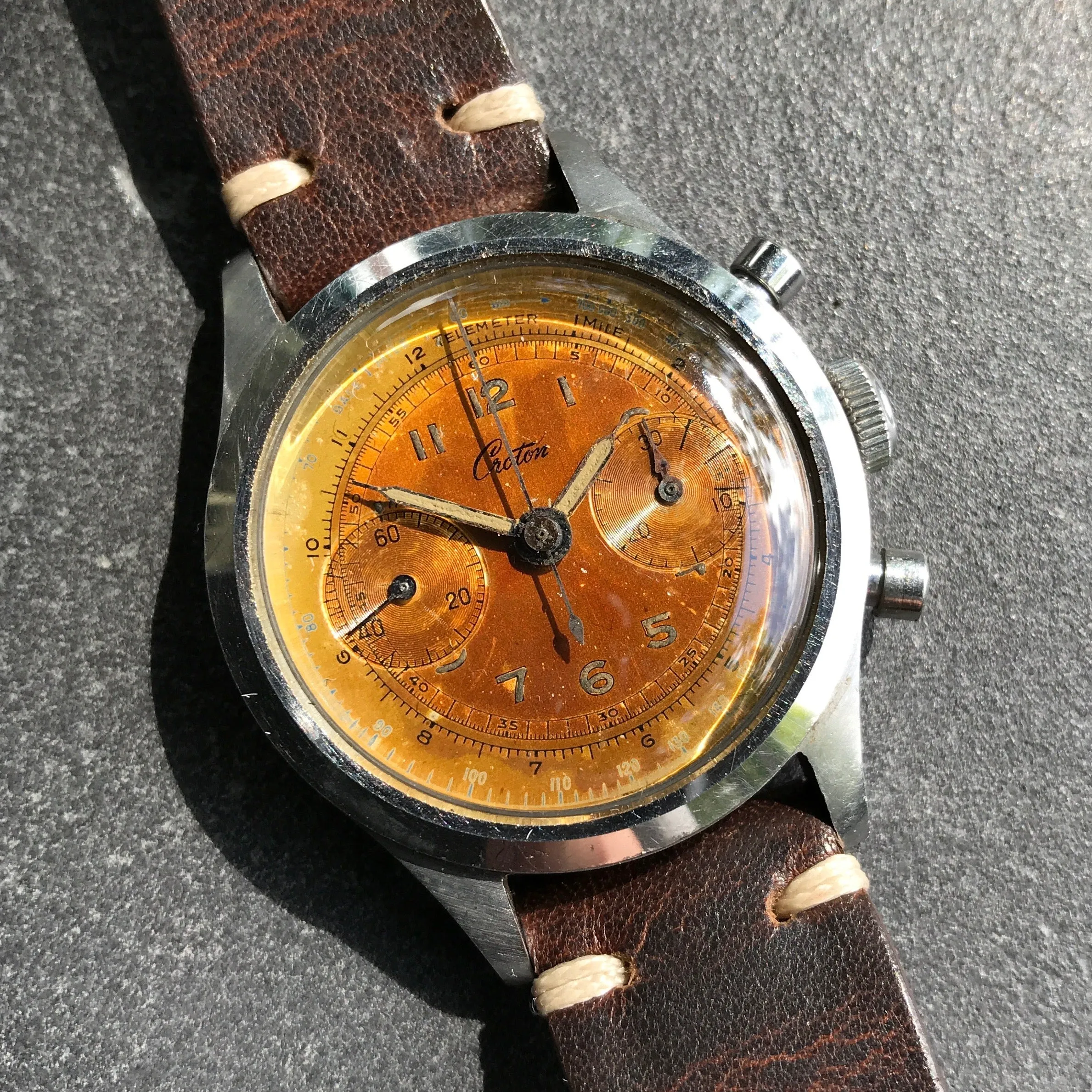Vintage Croton Clamshell Steel Chronograph Caramel Patina Manual Wristwatch