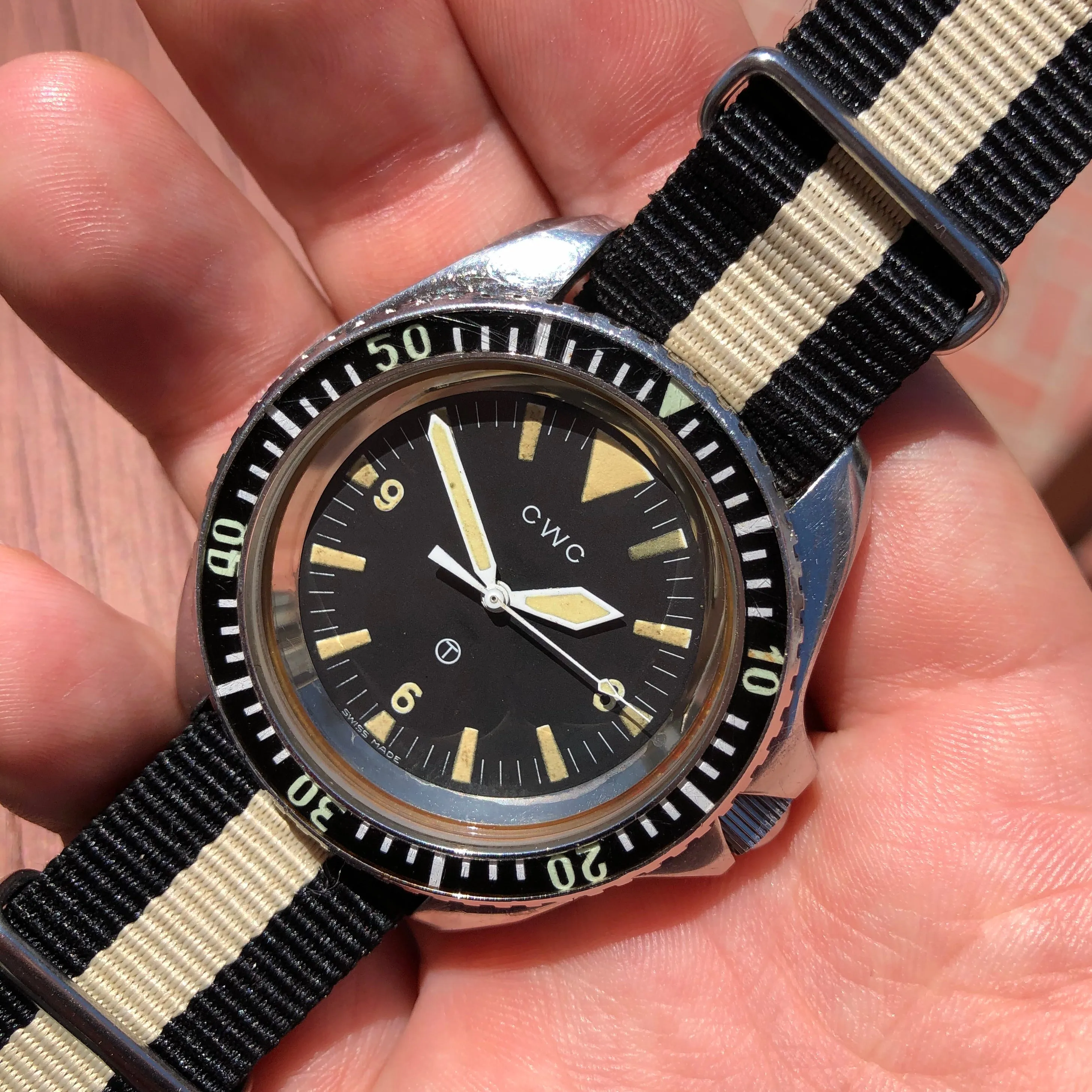 Vintage CWC Cabot Watch Company Issued Milsub Divers Automatic 0977.165 Circa 1981