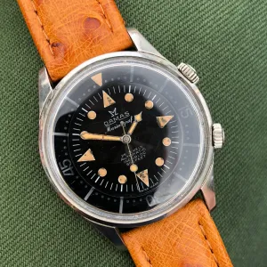 Vintage Damas Marinograf 3753 Automatic Steel Super Compressor Wristwatch Circa 1961