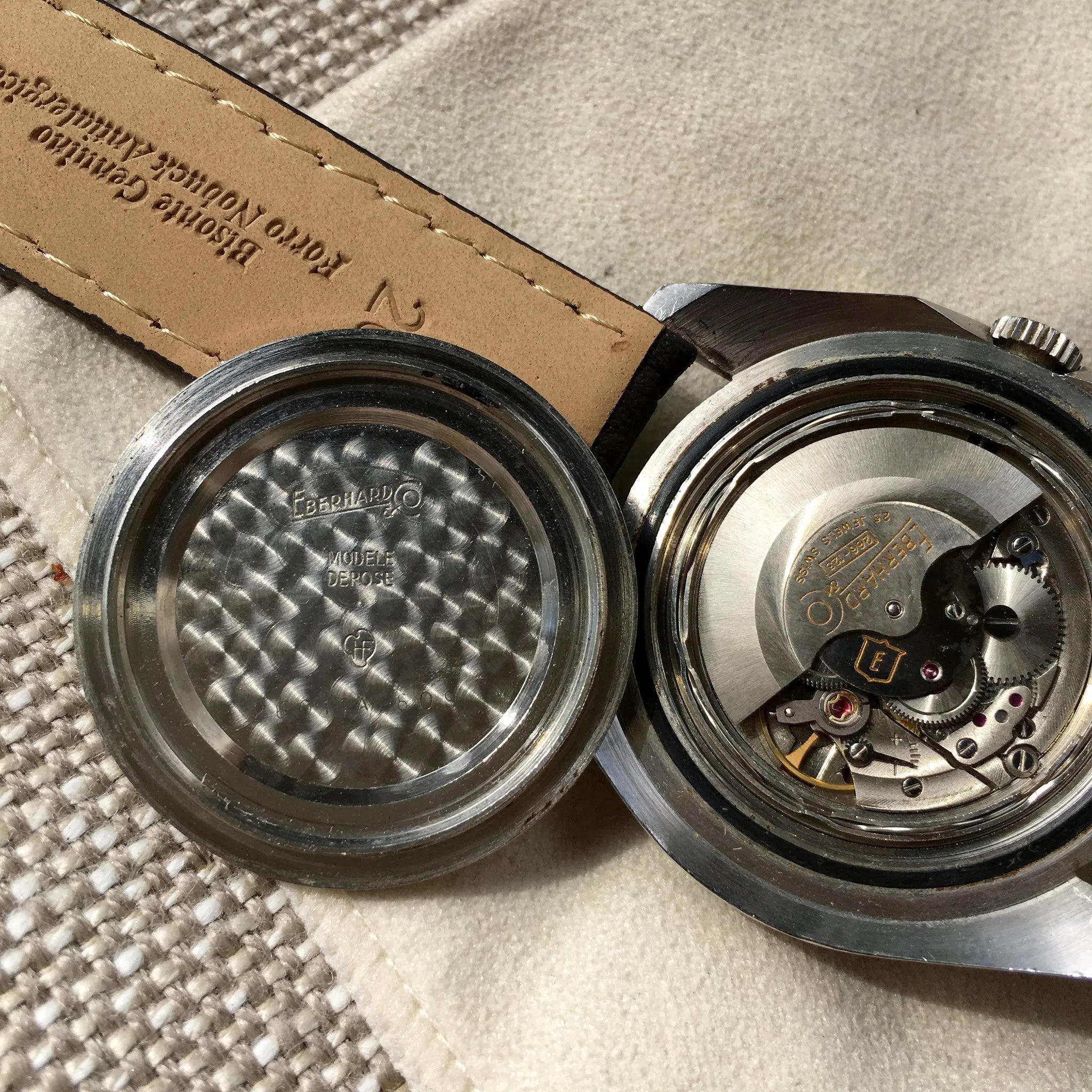 Vintage Eberhard & Co. Scafograf 300 Roulette Date Stainless Steel Watch