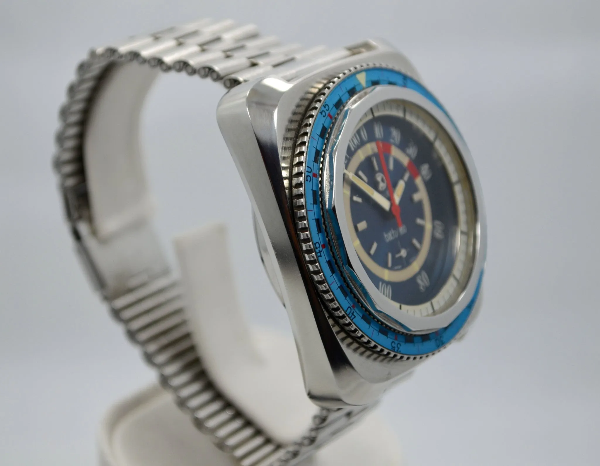 Vintage Favre Leuba Bathy 160 Divers 53253 Blue Steel Wristwatch