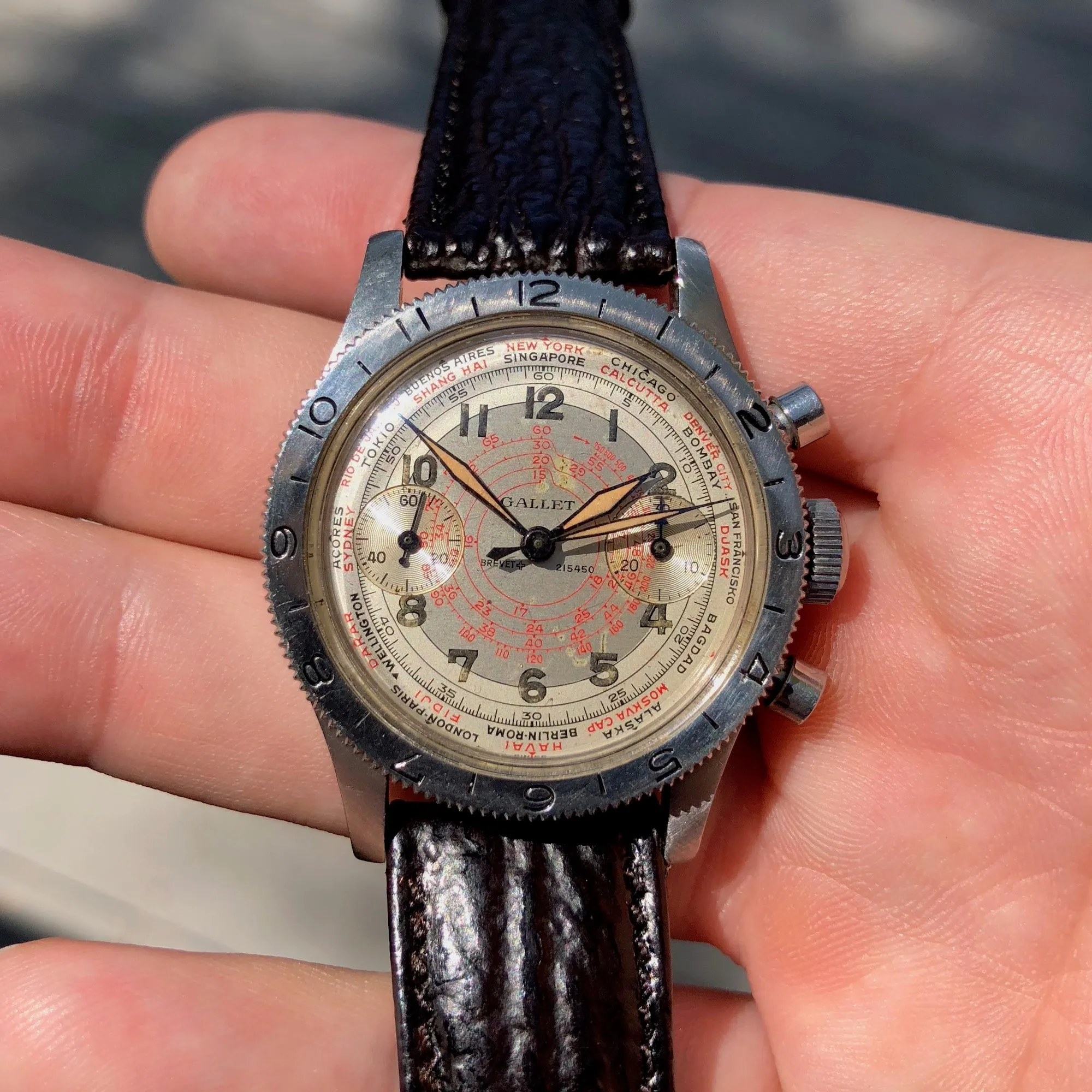 Vintage Gallet Flying Officer Clamshell Chronograph Stainless Steel 1st Gen Wristwatch
