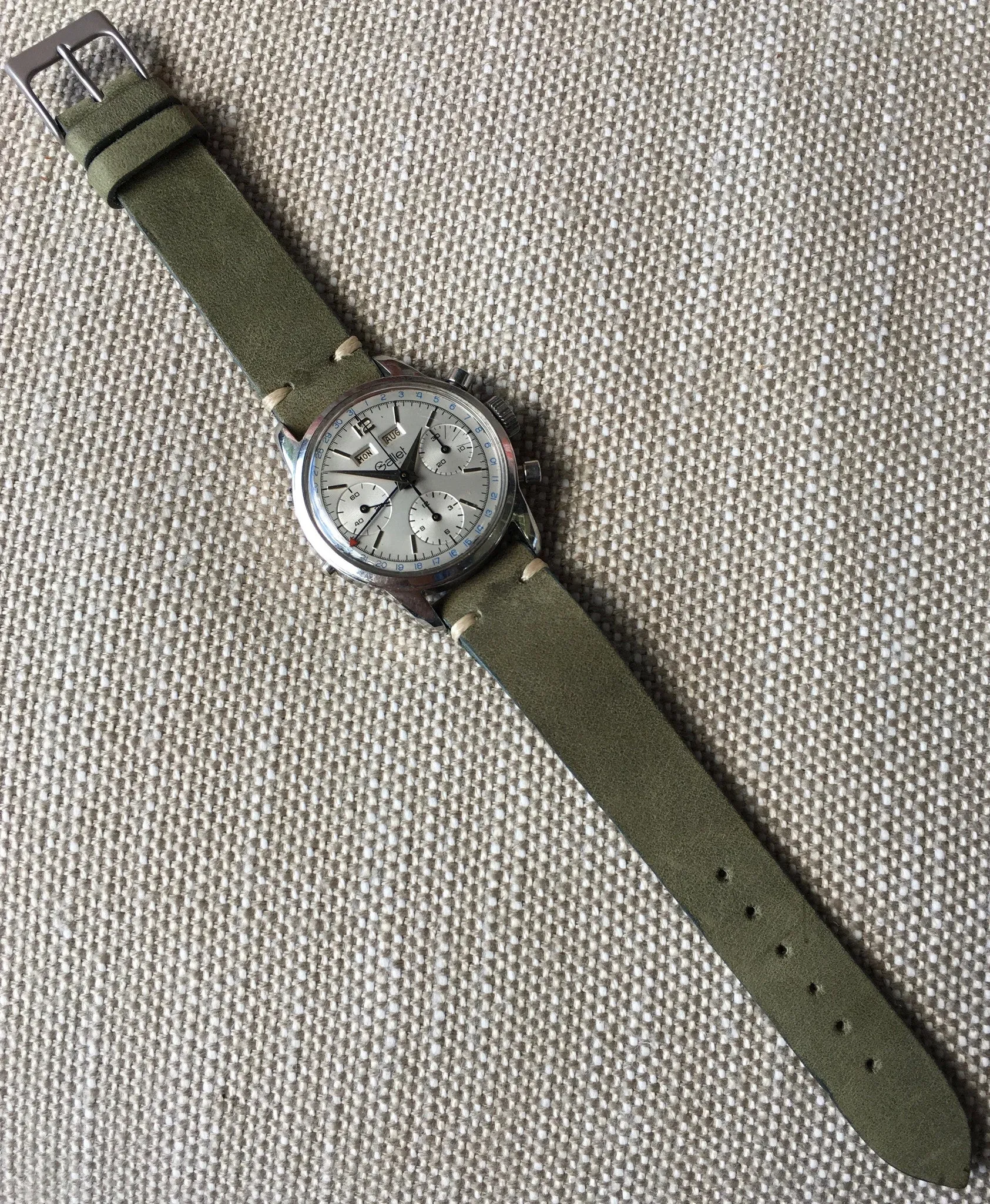 Vintage Gallet Steel Triple Date Chronograph 998 Valjoux 723 Manual Wind Wristwatch