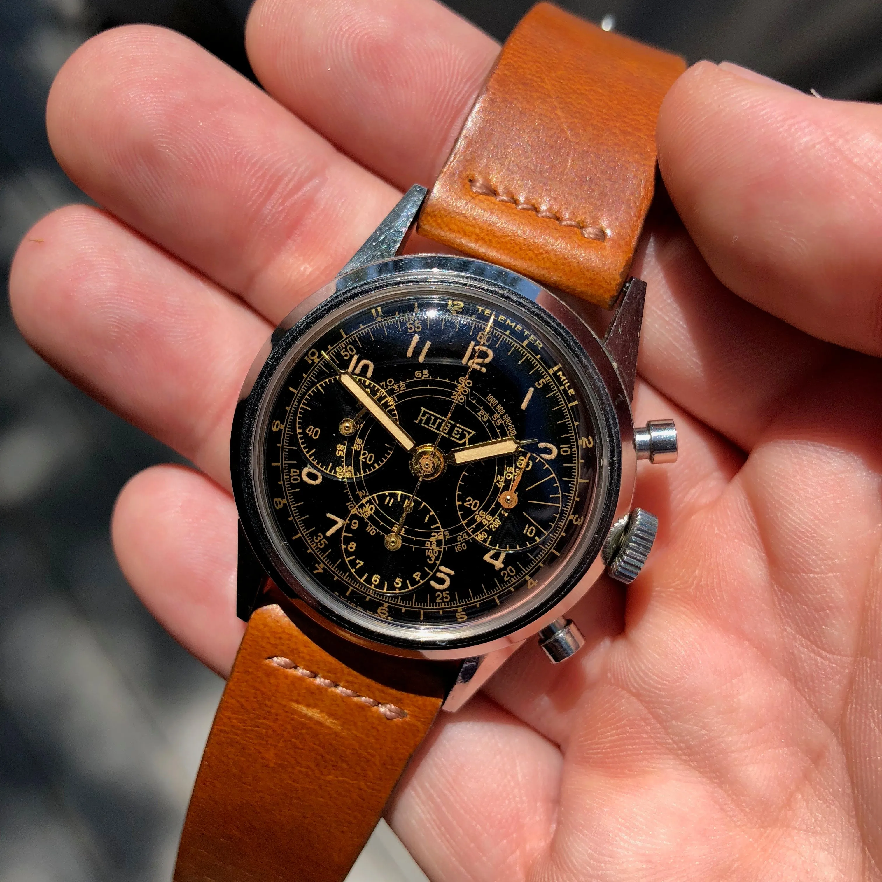Vintage Hugex Stainless Steel Black Gilt Valjoux 72 Chronograph 37mm Wristwatch