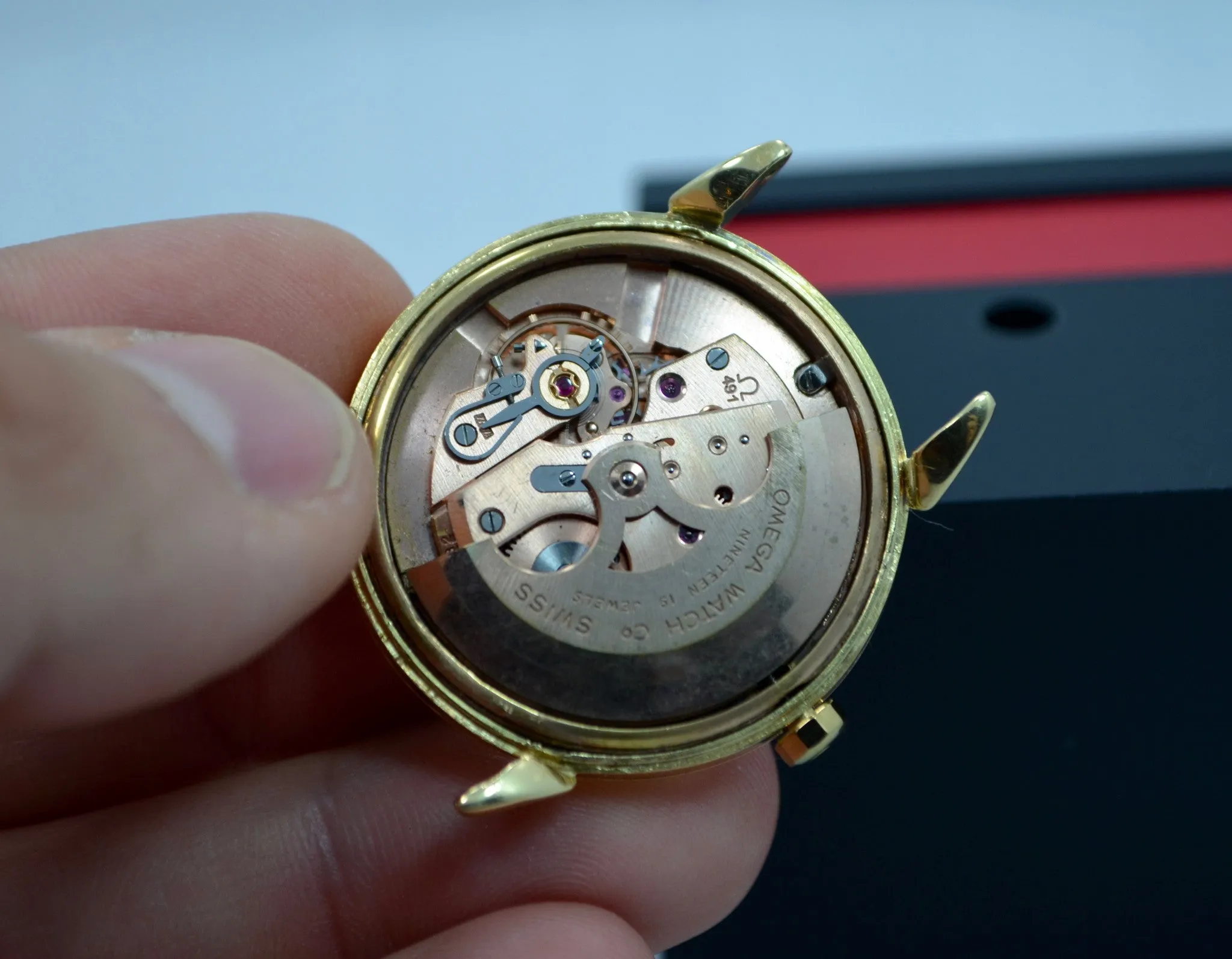 Vintage Omega 2710 SC 18K Yellow Gold Two Tone Automatic Dress Cal. 491 Wristwatch