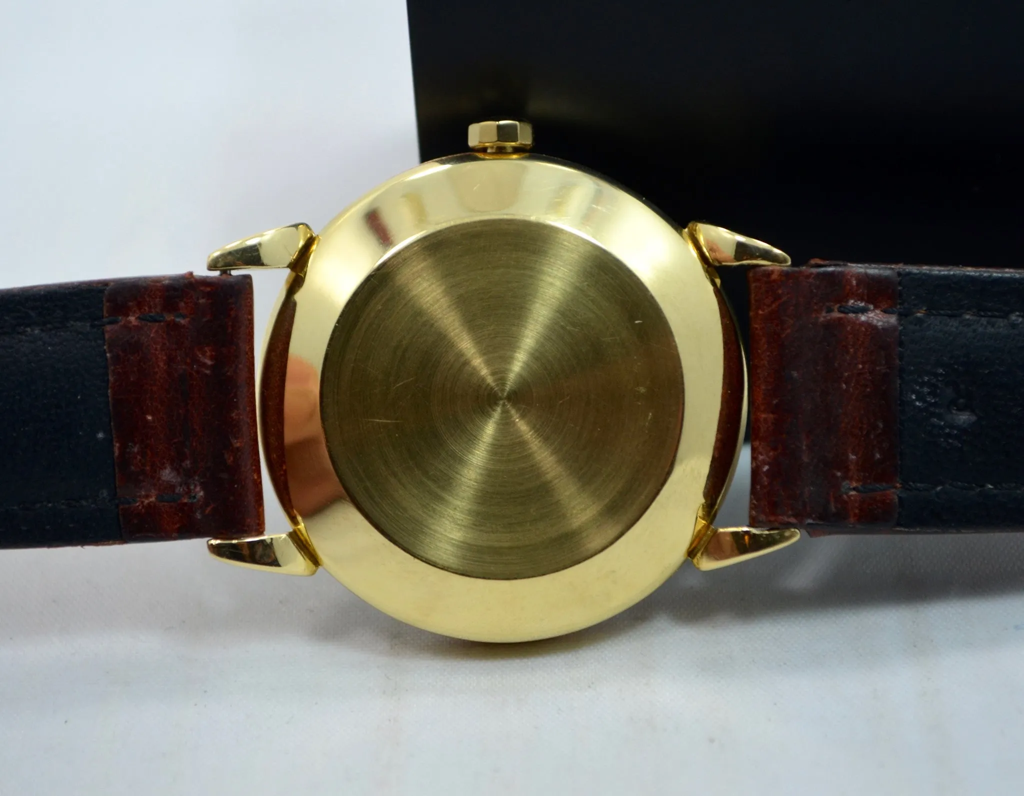 Vintage Omega 2710 SC 18K Yellow Gold Two Tone Automatic Dress Cal. 491 Wristwatch