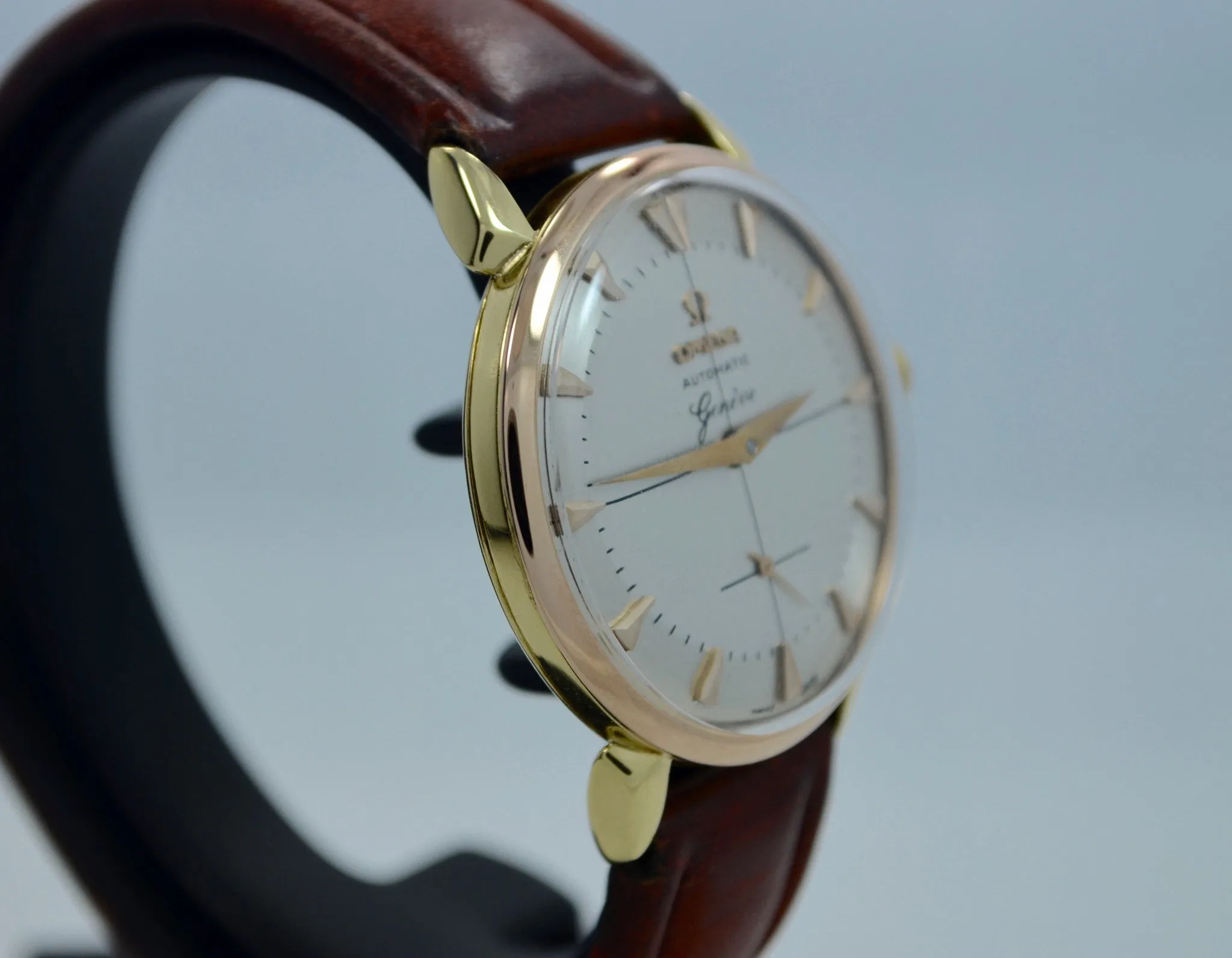 Vintage Omega 2710 SC 18K Yellow Gold Two Tone Automatic Dress Cal. 491 Wristwatch