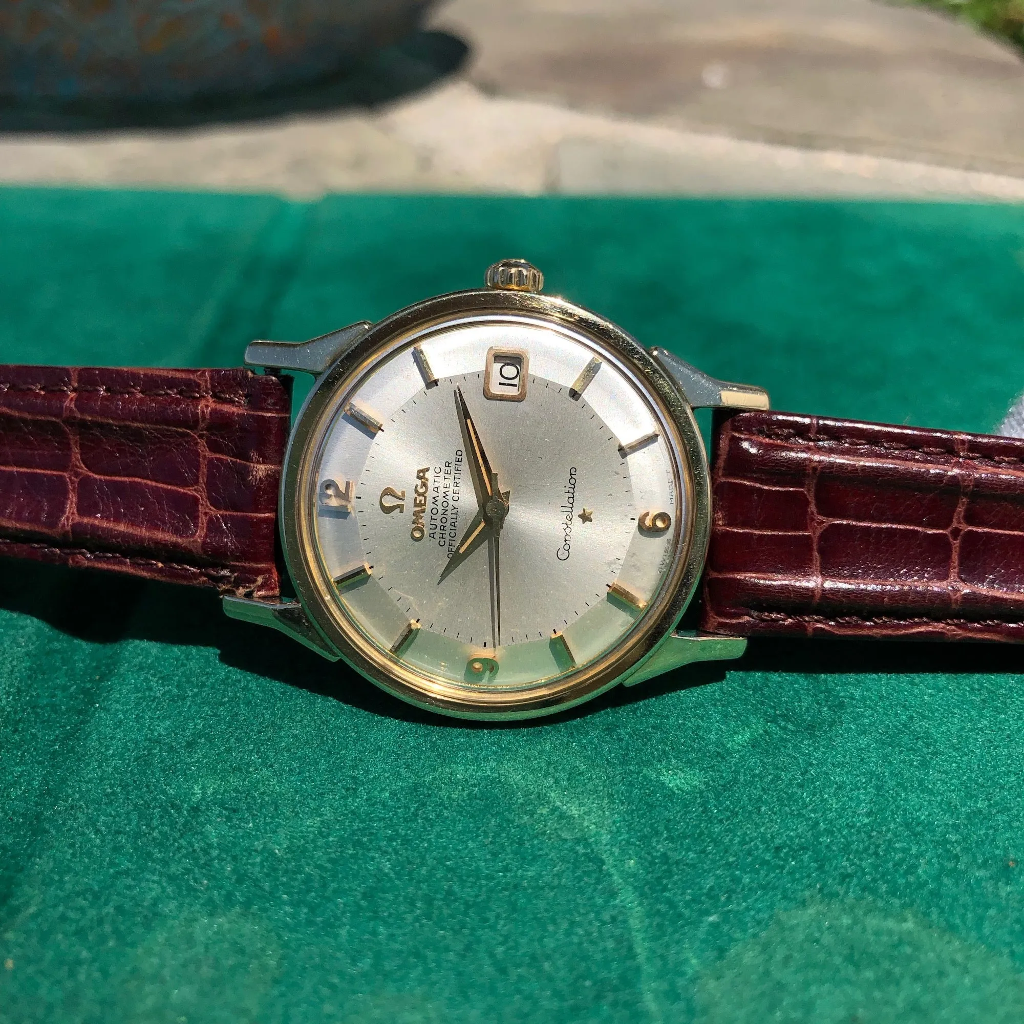 Vintage Omega Constellation 168.005 Chronometer Cal. 561 Automatic Gold Top Steel Wristwatch Circa 1966
