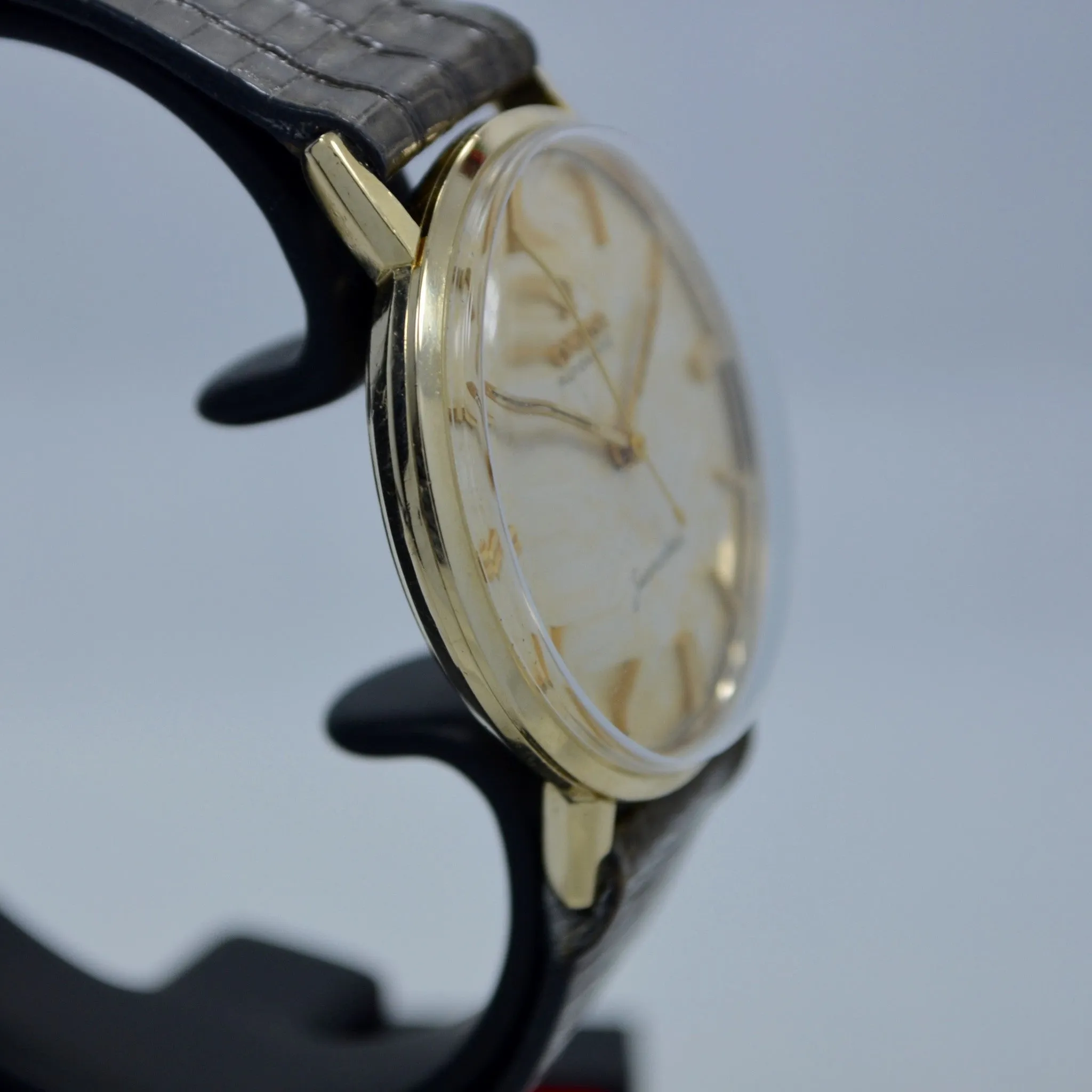 Vintage Omega Seamaster 6590-1 14K Solid Yellow Gold Cal. 550 Automatic Watch