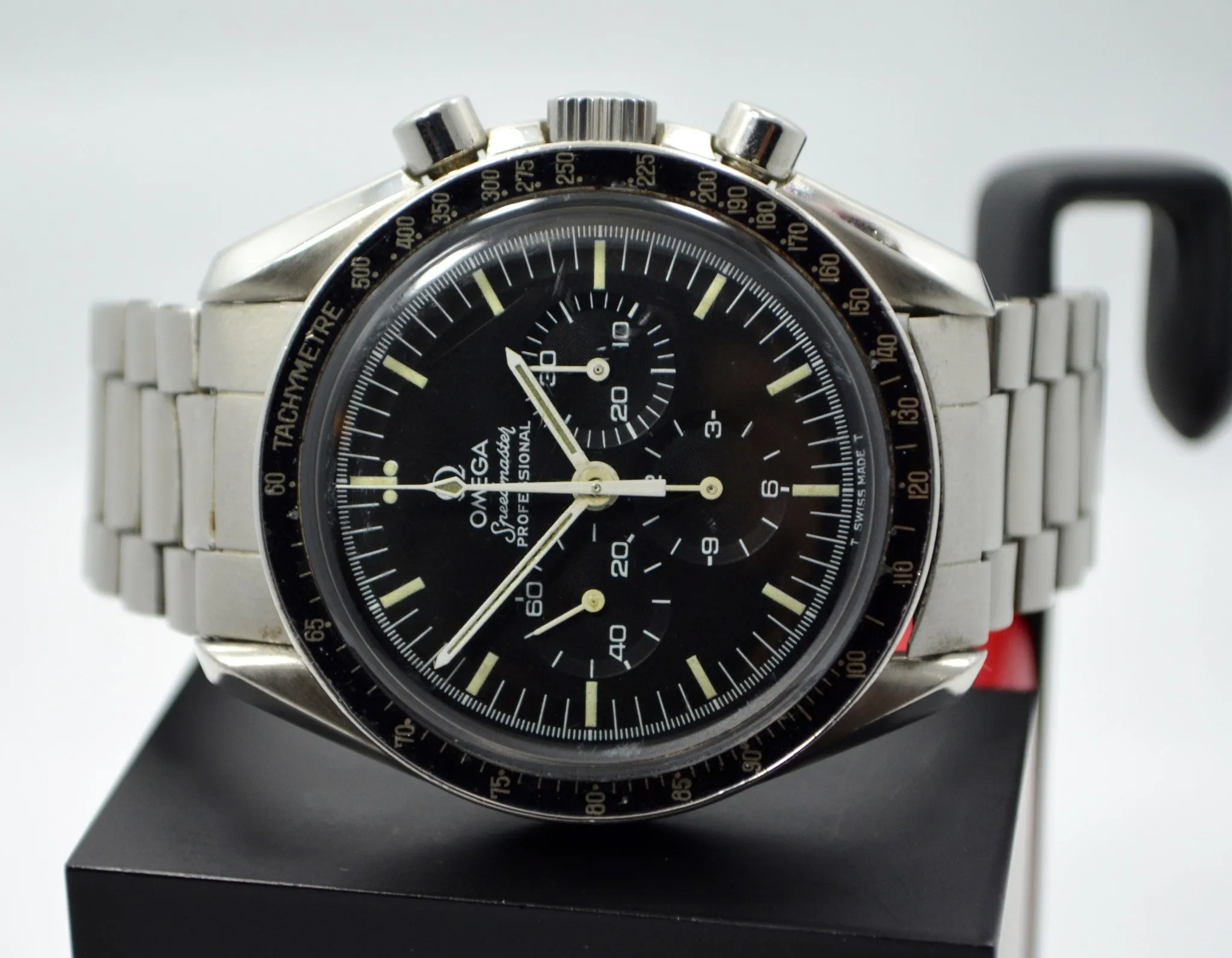 Vintage Omega Speedmaster ST 145.022 1978 Stainless Steel Chronograph Cal. 861 Watch