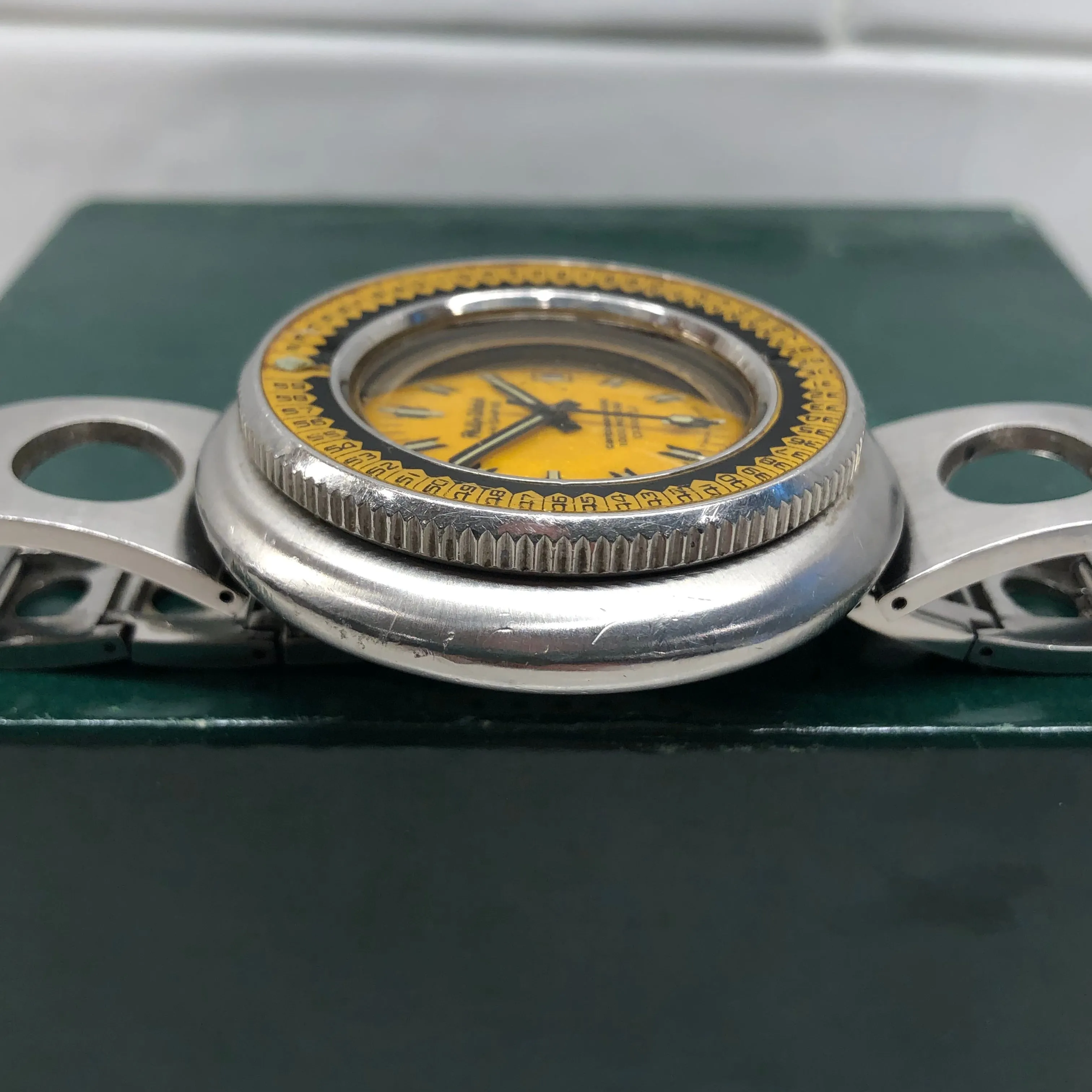 Vintage Philip Watch Hi Swing Caribbean 2000 Yellow Diving Automatic Wristwatch