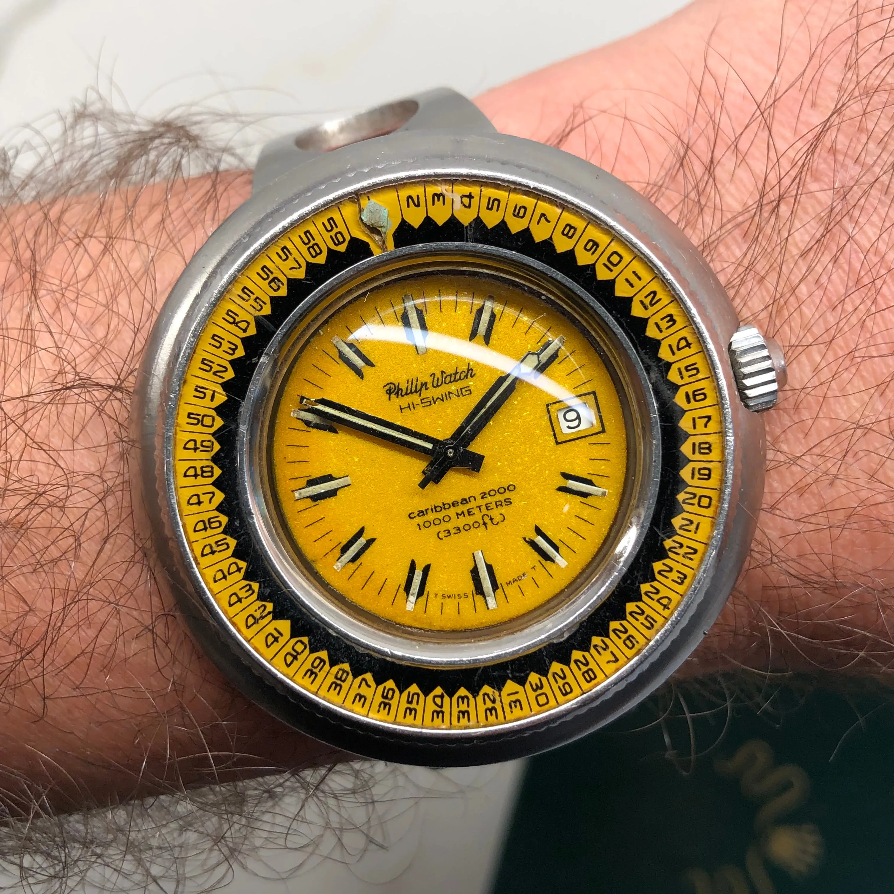Vintage Philip Watch Hi Swing Caribbean 2000 Yellow Diving Automatic Wristwatch