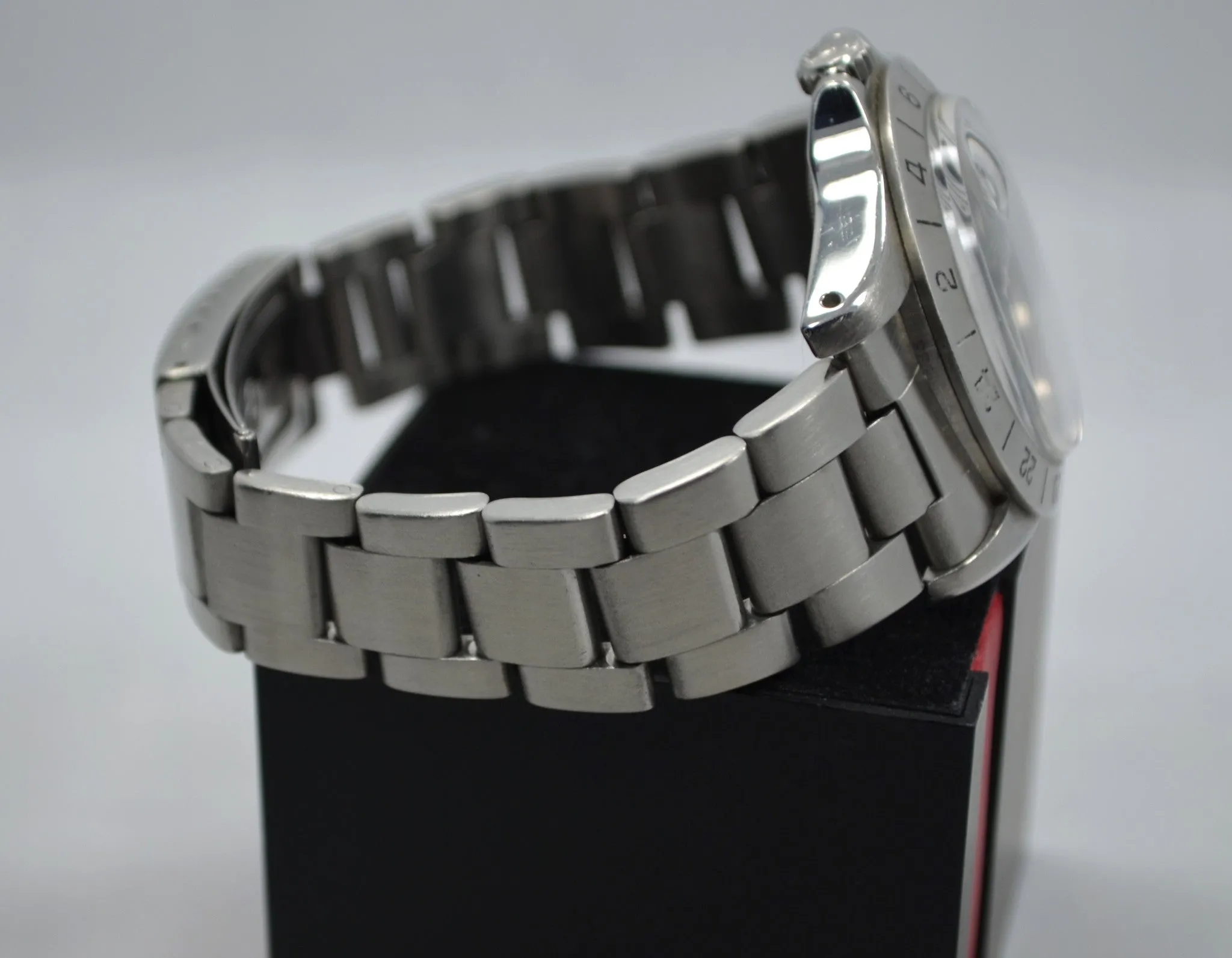 Vintage Rolex Explorer II 1655 Mark II Stern Dial Watch w/ Original Purchase Papers Circa 1974