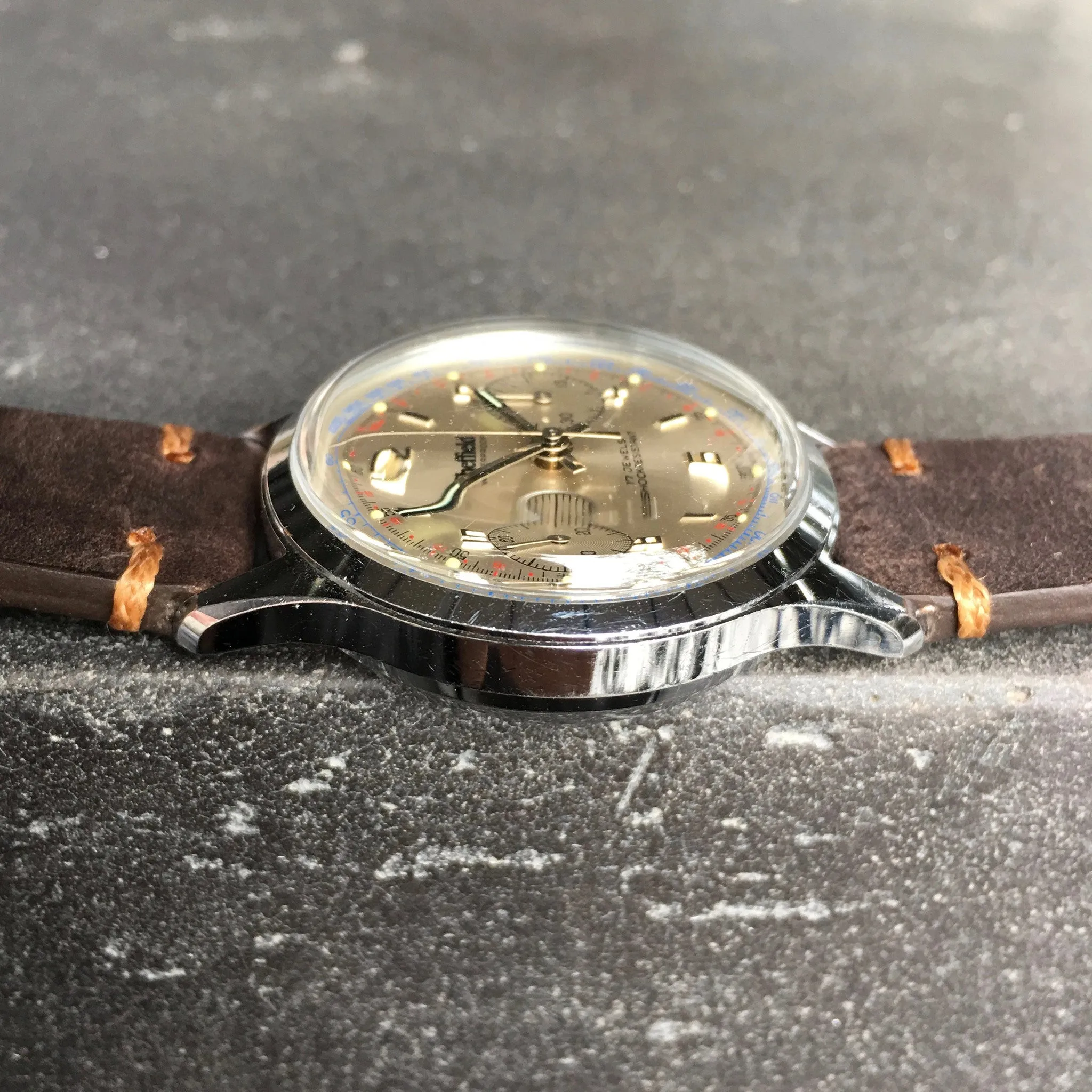 Vintage Sheffield 351-210 Waterproof Chronograph Venus 210 Manual Wind Wristwatch