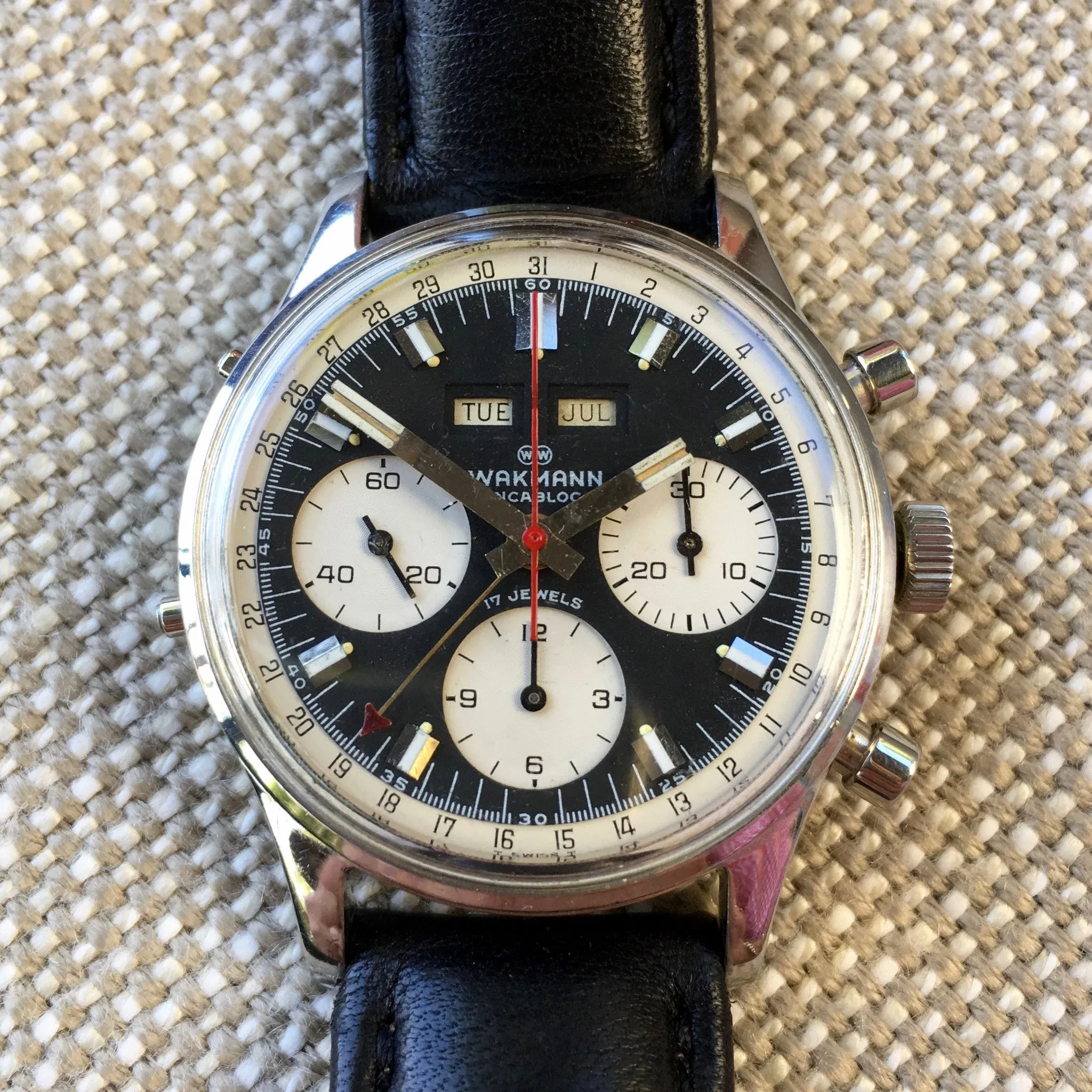 Vintage Wakmann Steel Chronograph Triple Date 71.1309.70 Valjoux 726 Wristwatch