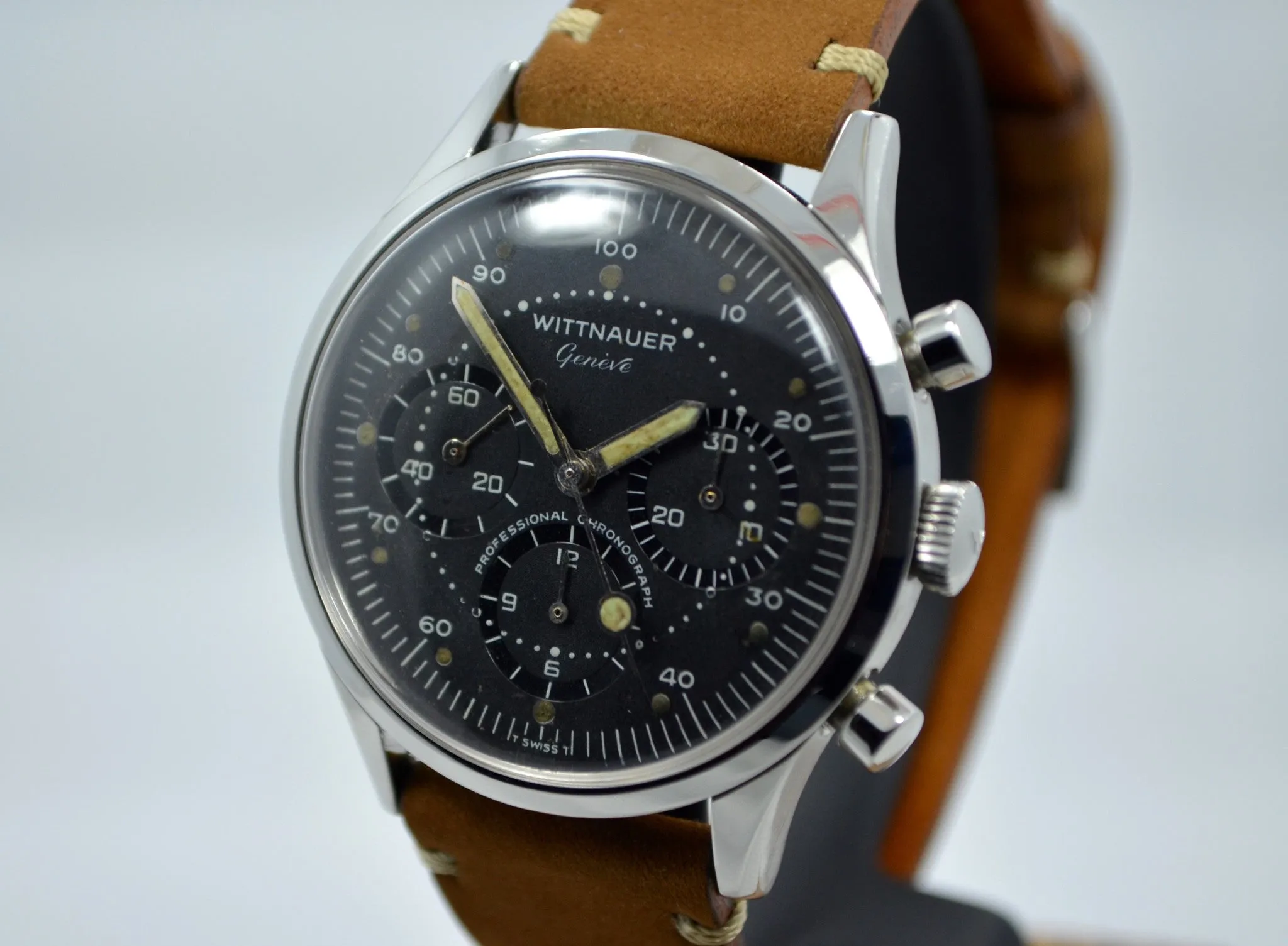 Vintage Wittnauer Professional Chronograph Steel Valjoux 72 Manual Wristwatch