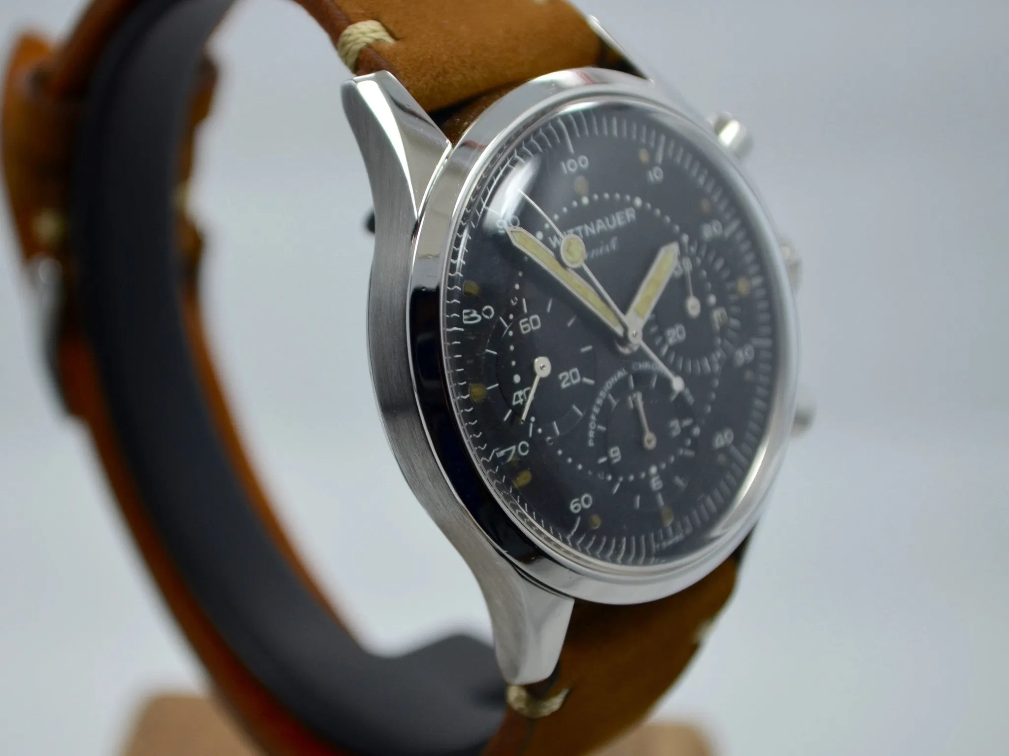 Vintage Wittnauer Professional Chronograph Steel Valjoux 72 Manual Wristwatch