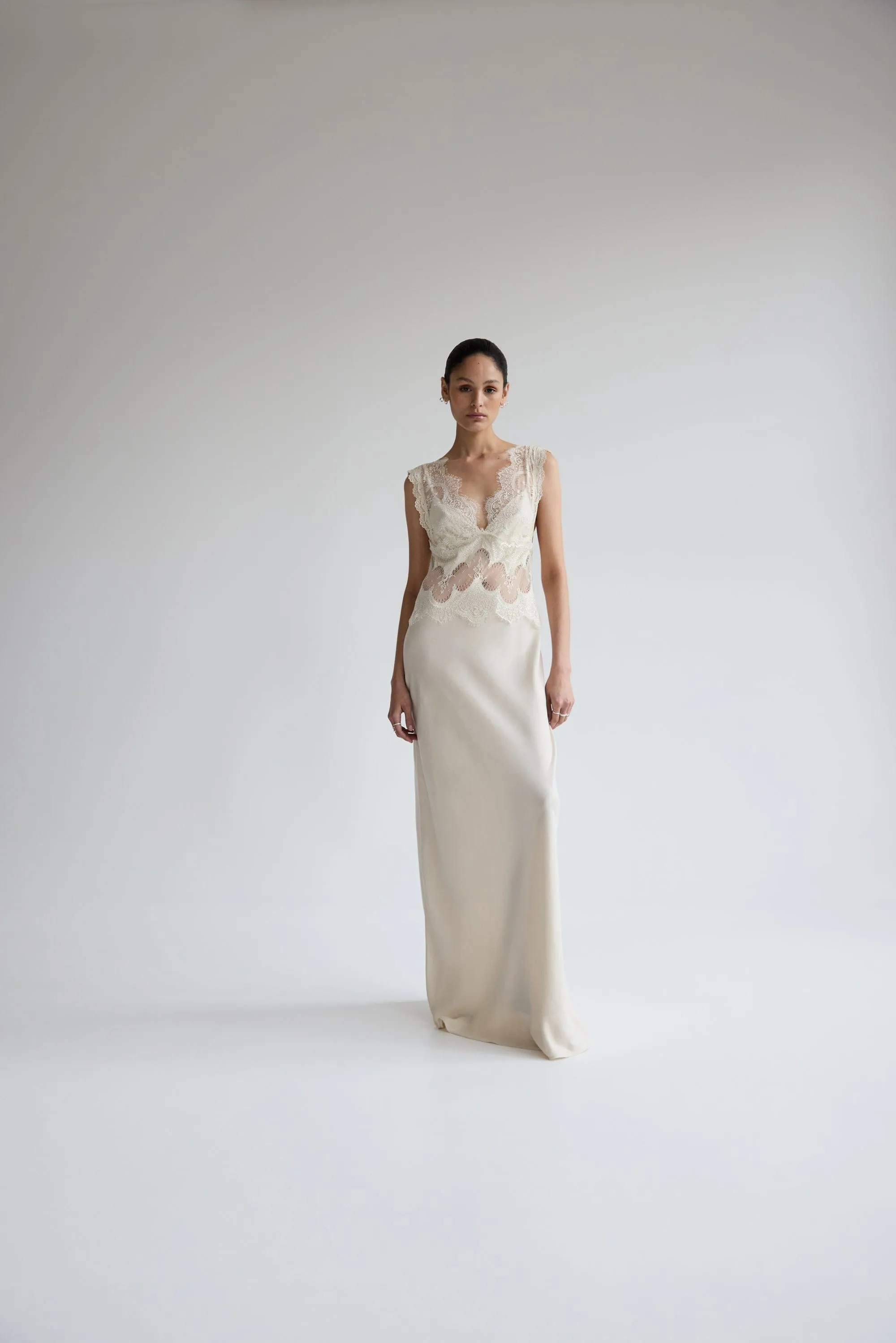 VISIONS LACE FLOOR LENGTH DRESS | BUTTERCREAM