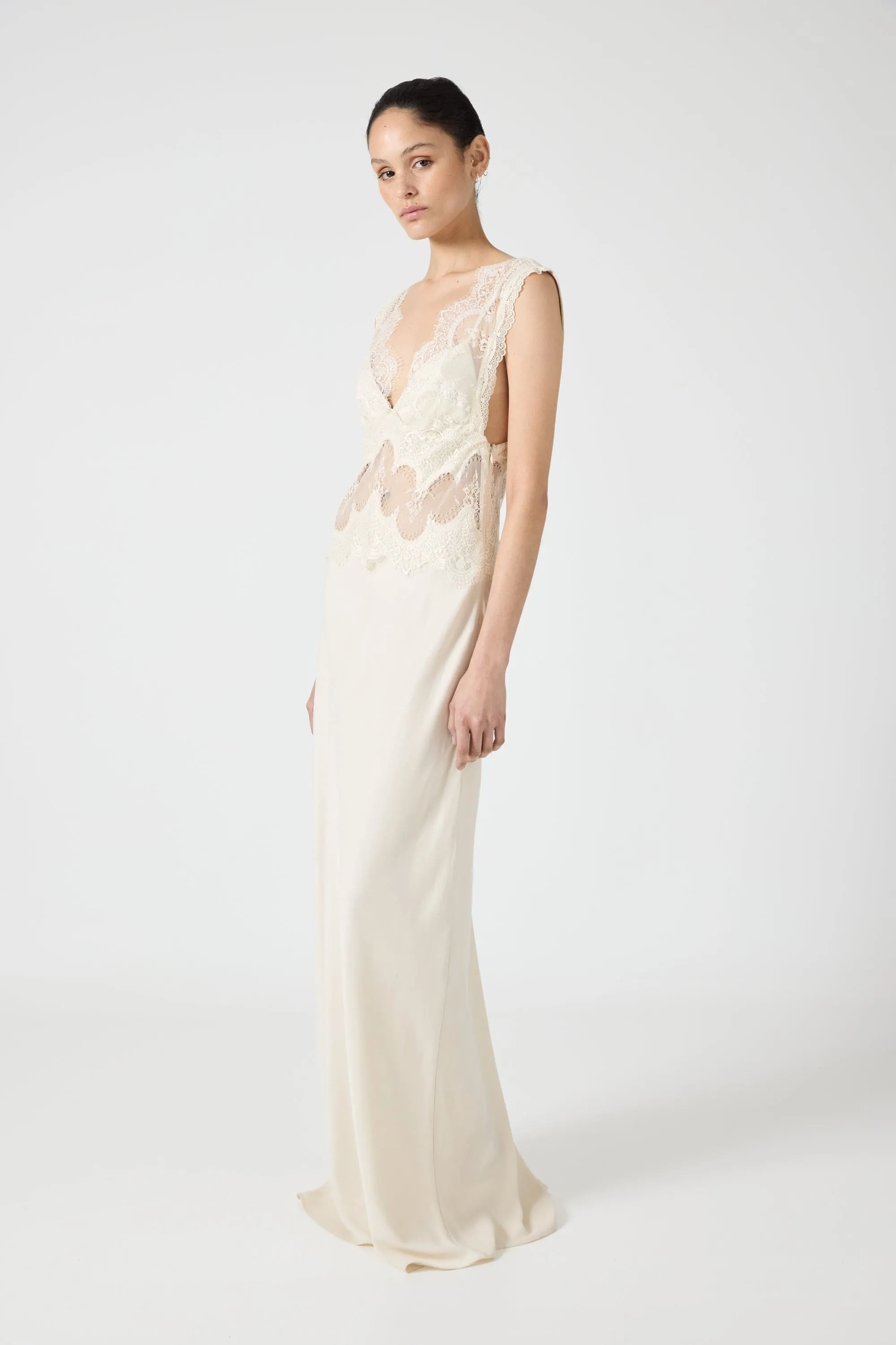 VISIONS LACE FLOOR LENGTH DRESS | BUTTERCREAM