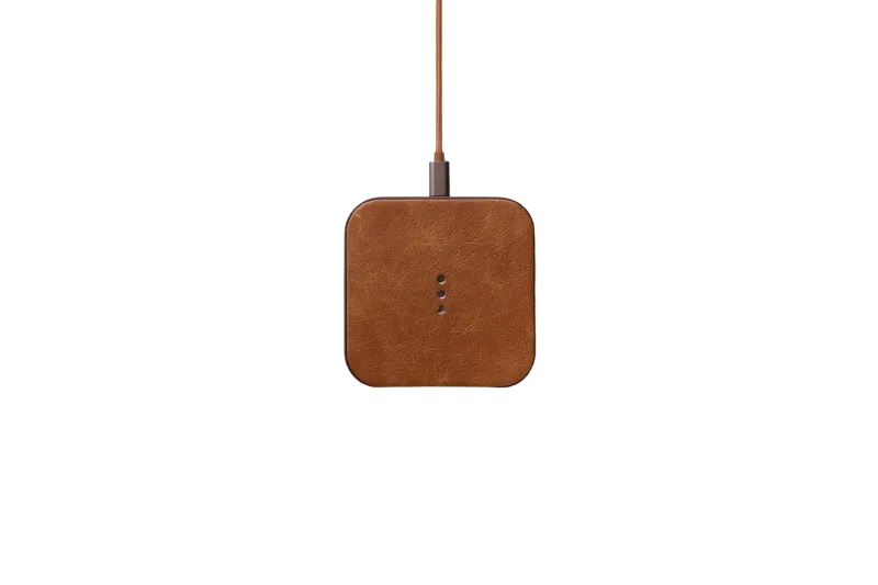 Wireless Charging Pad in Saddle