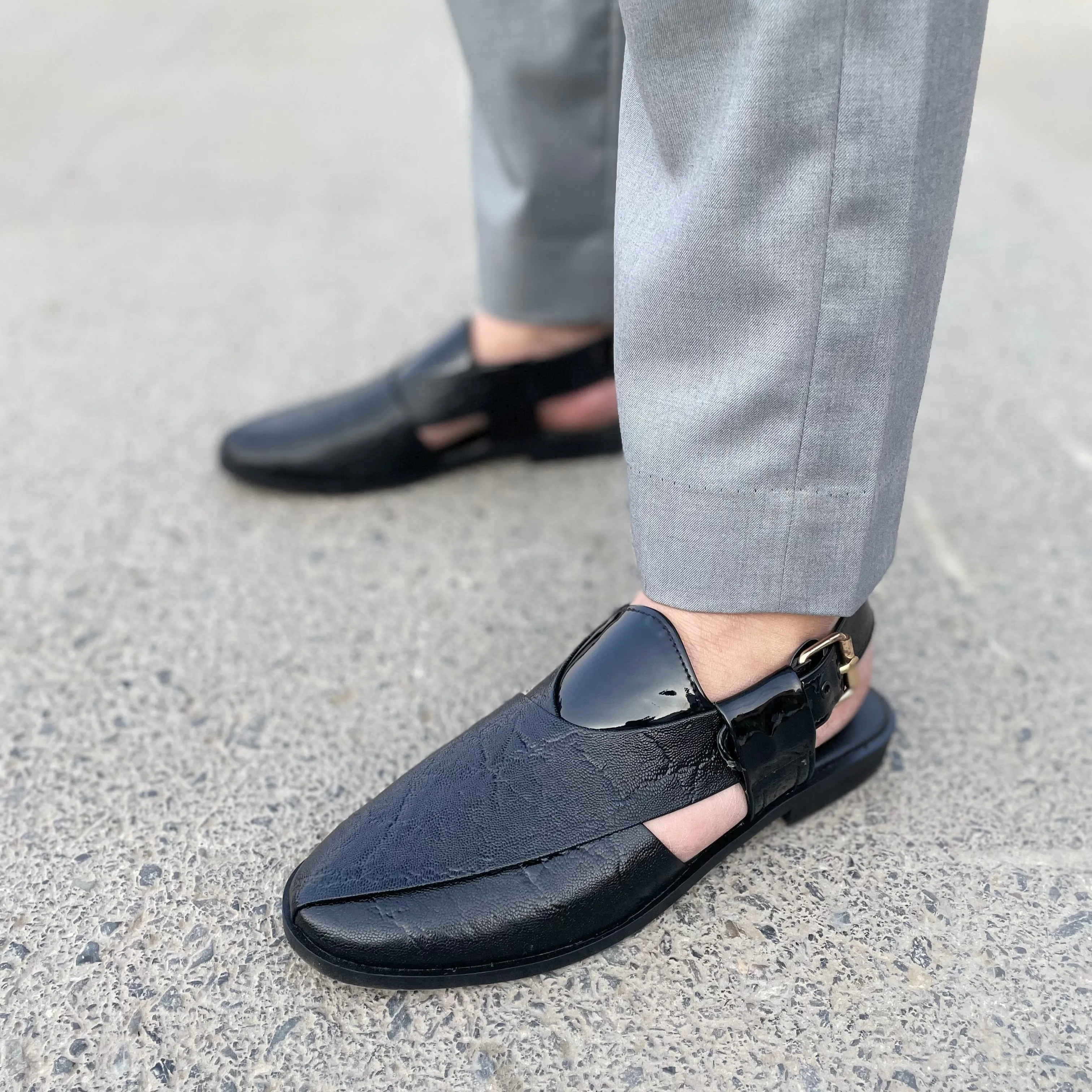 WS Pure leather Handmade Infinity Peshawari Chappal WS-864